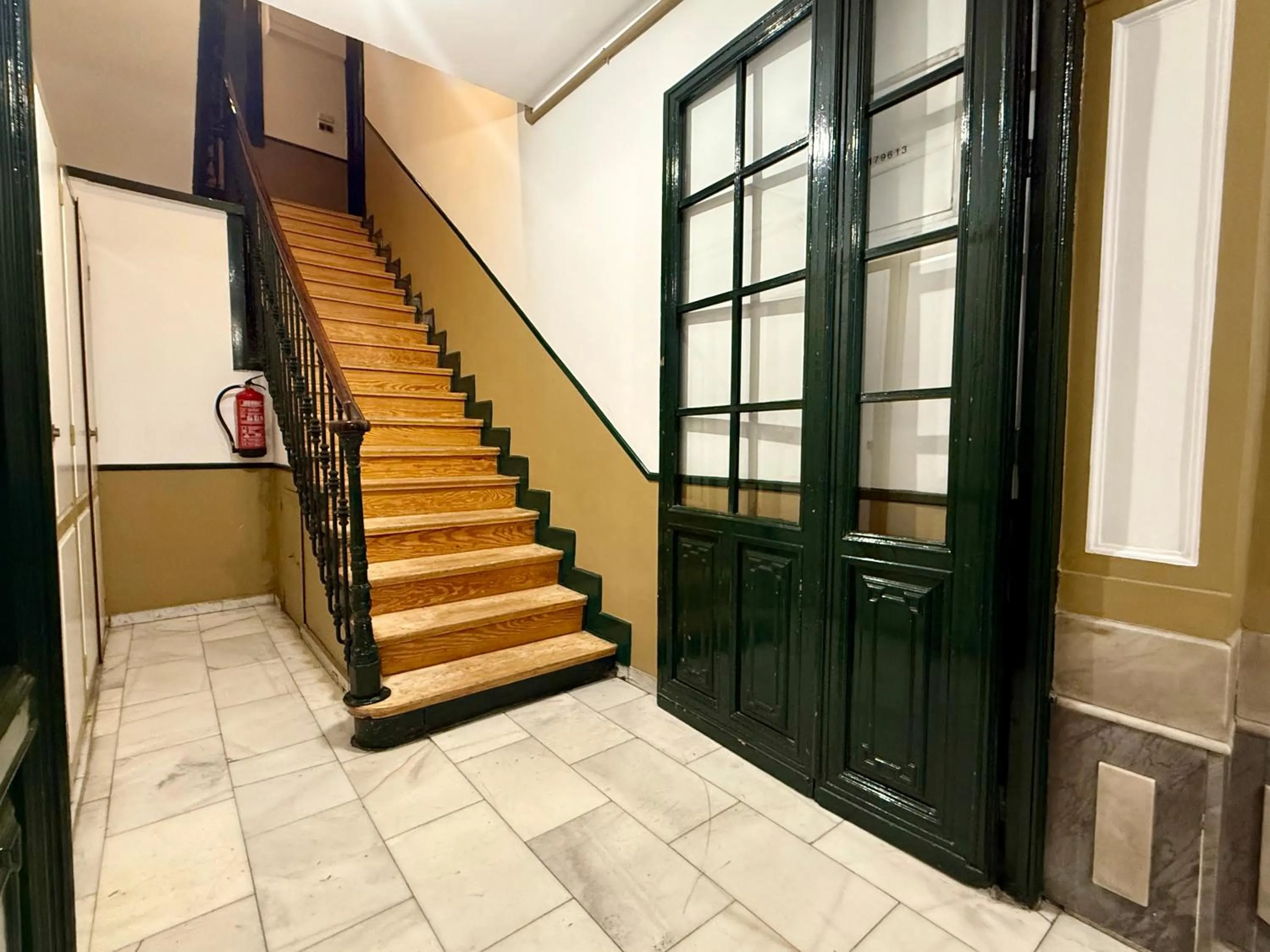 Property building in CH Casillas