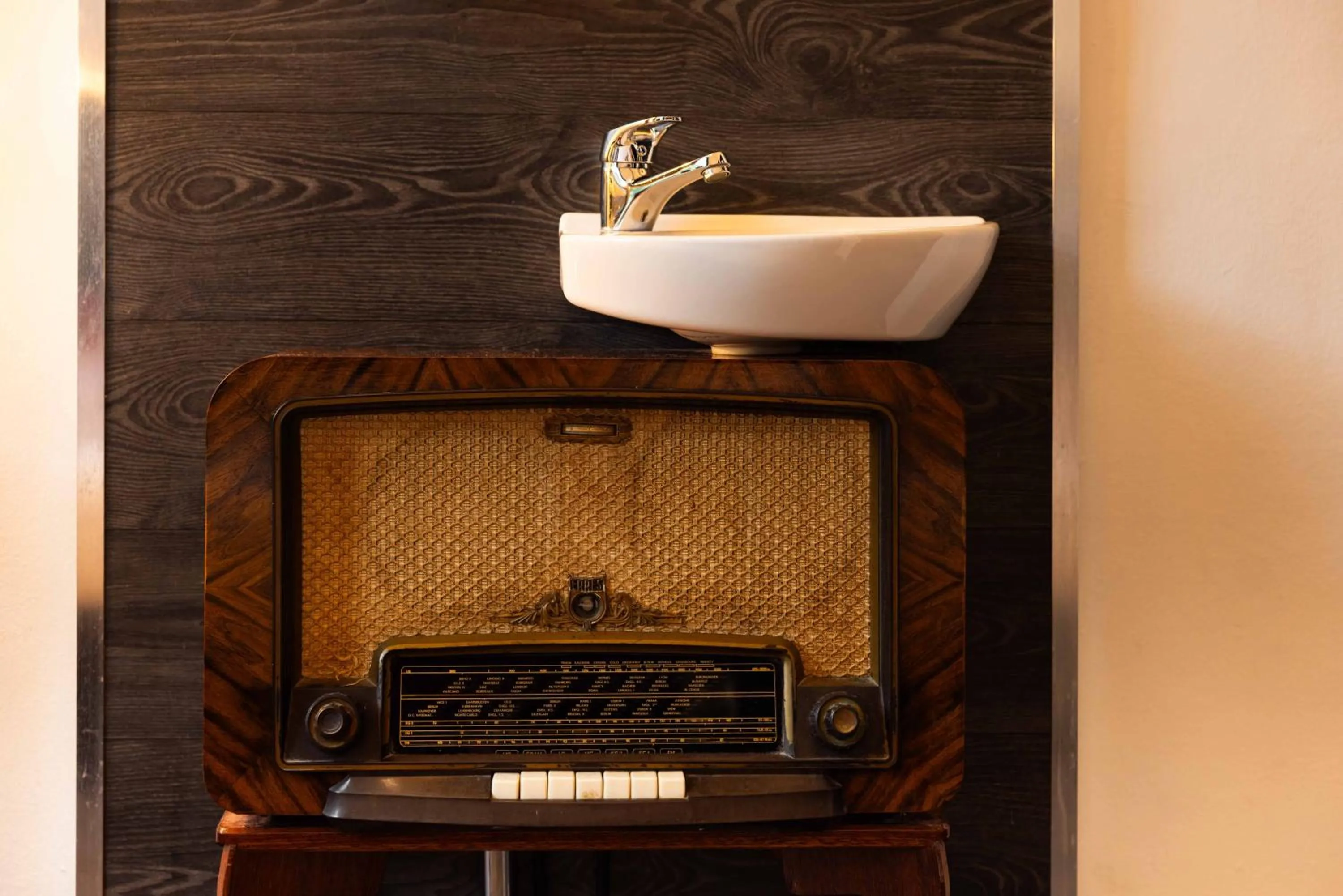 Decorative detail in Backstage Hotel Amsterdam