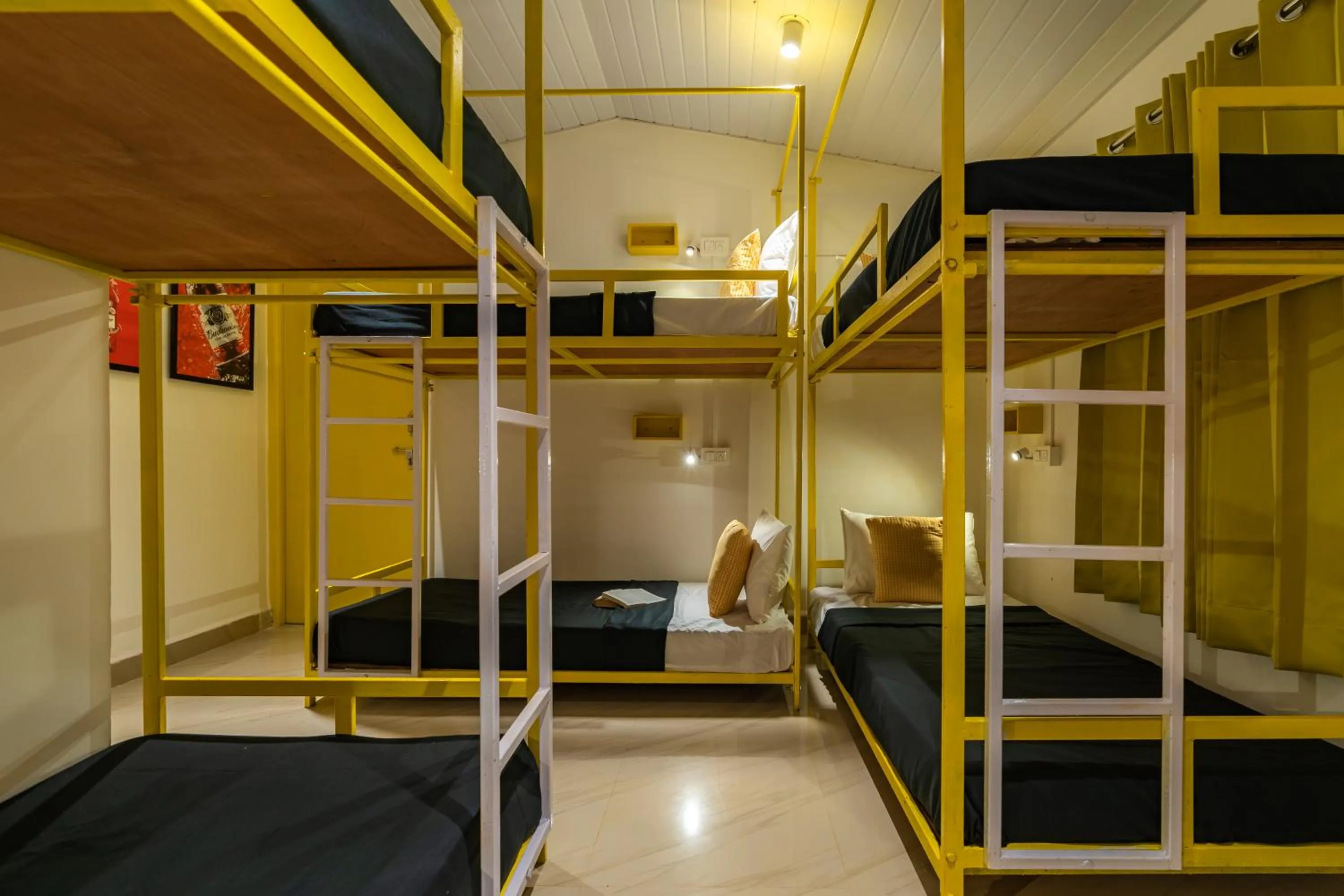 Bed in Whoopers Party Hostel, Palolem