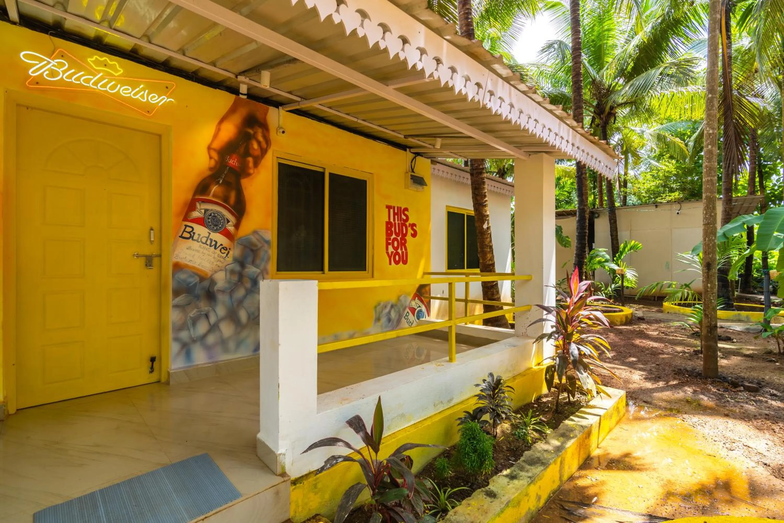 Property building in Whoopers Party Hostel, Palolem