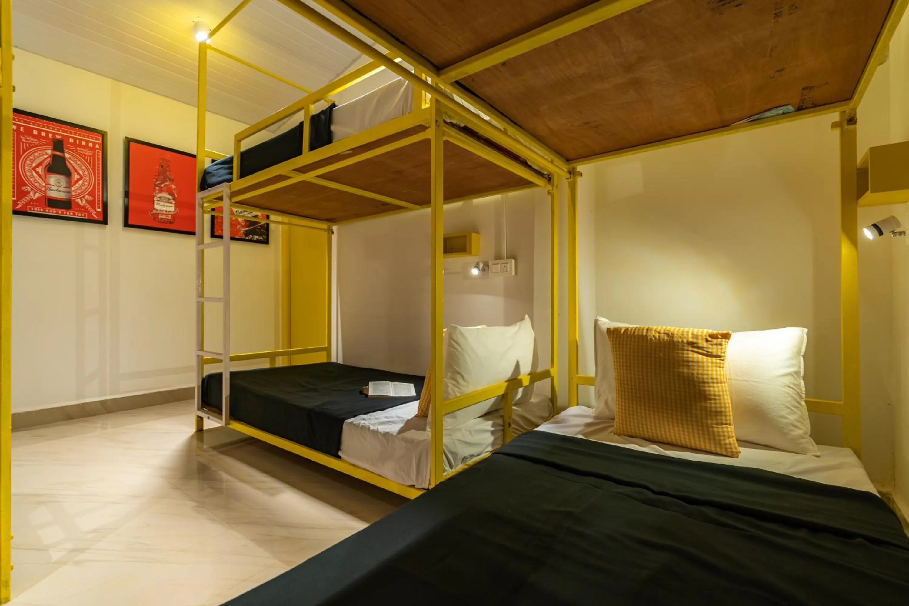 Bed in Whoopers Party Hostel, Palolem