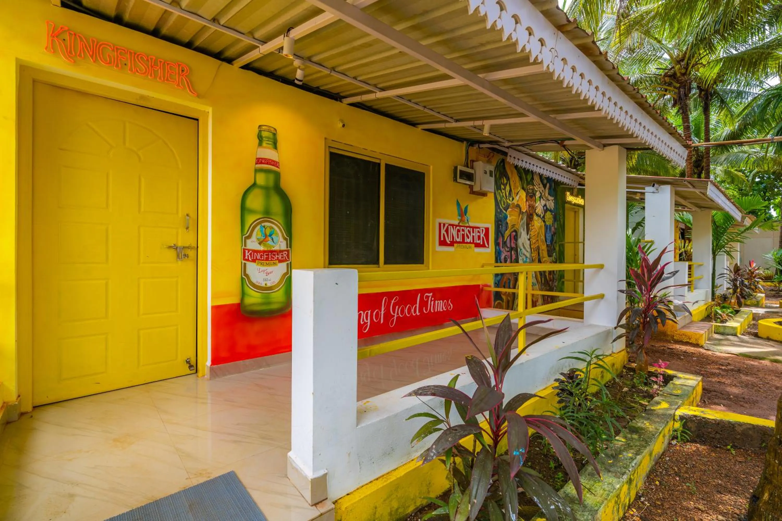 Whoopers Party Hostel, Palolem