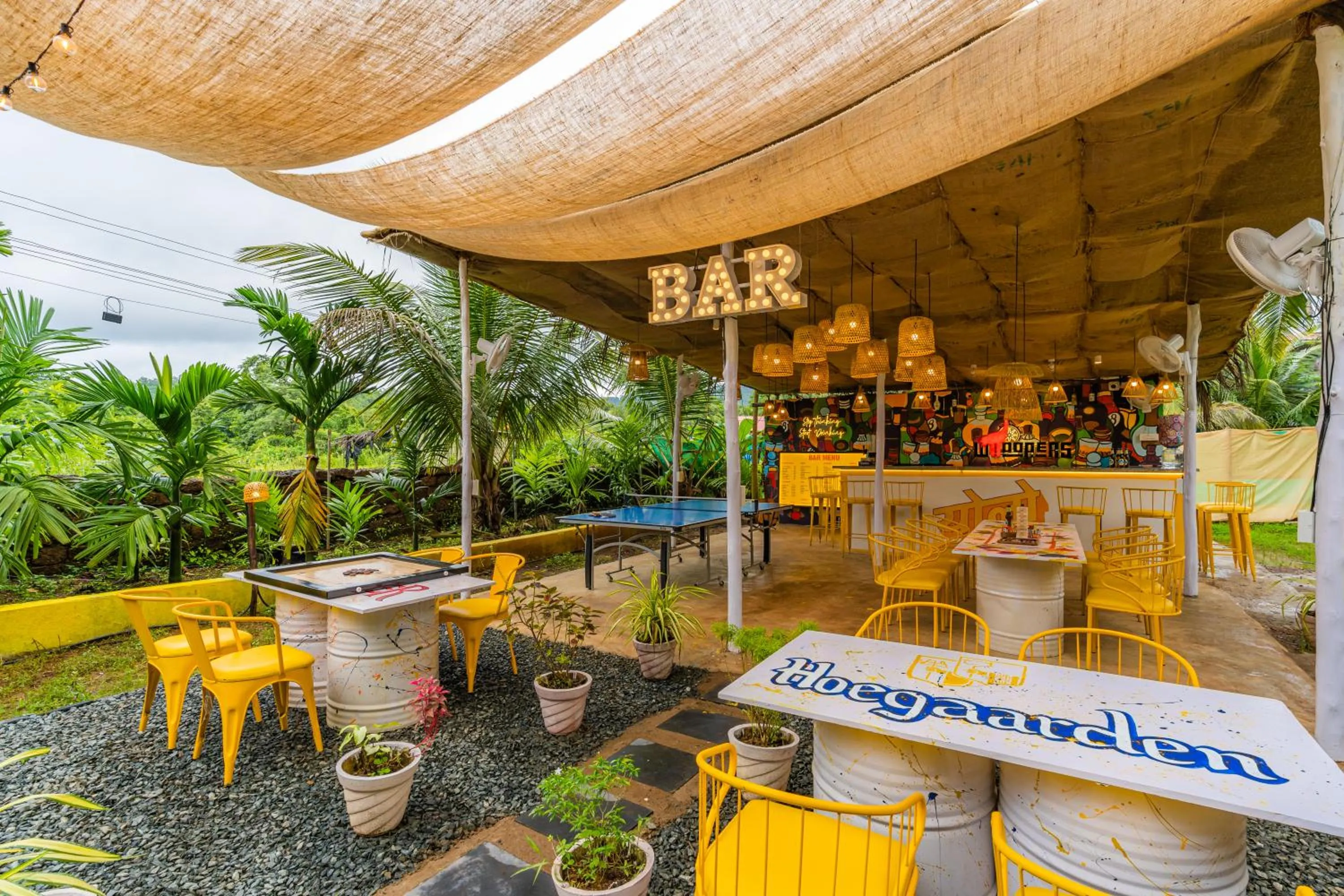 Whoopers Party Hostel, Palolem