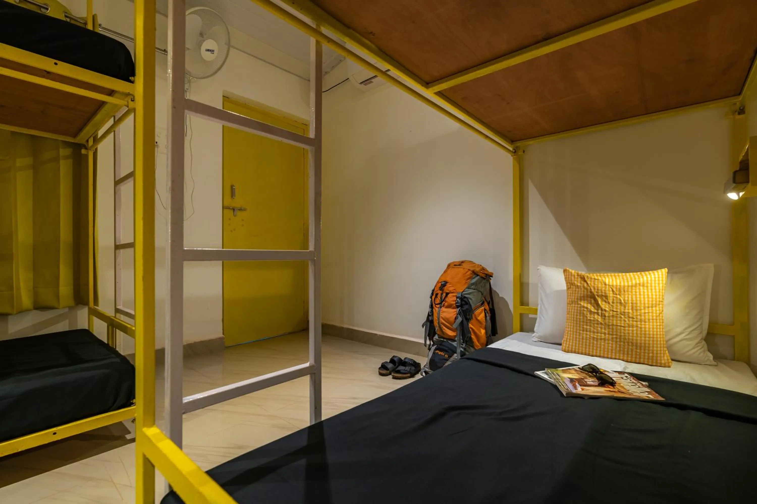 Bed in Whoopers Party Hostel, Palolem