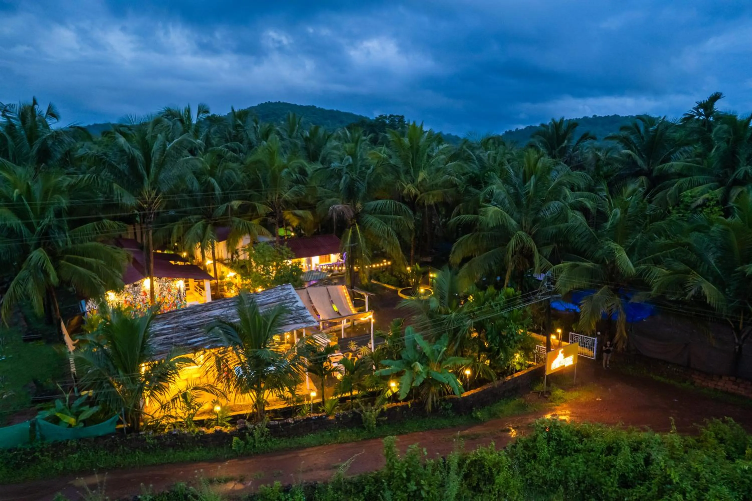 Whoopers Party Hostel, Palolem