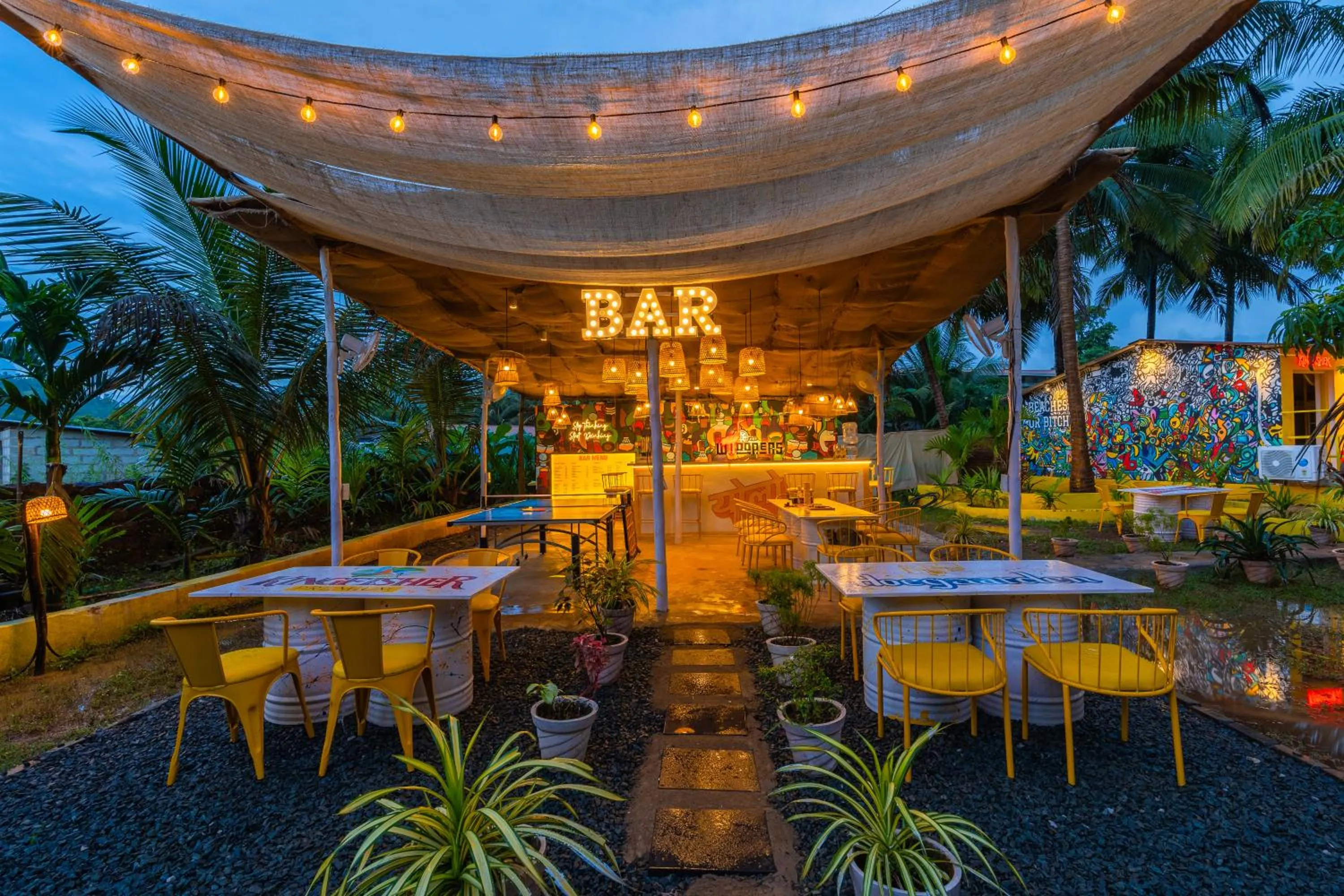 Whoopers Party Hostel, Palolem