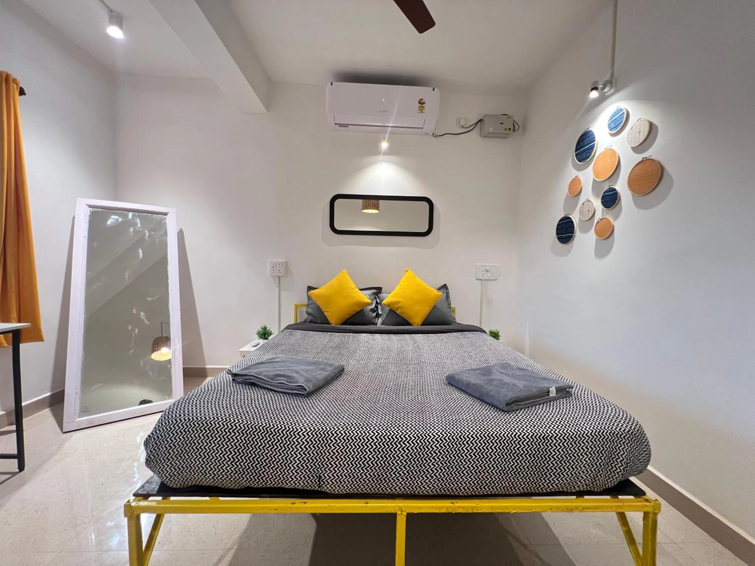 Bed in Whoopers Party Hostel, Palolem