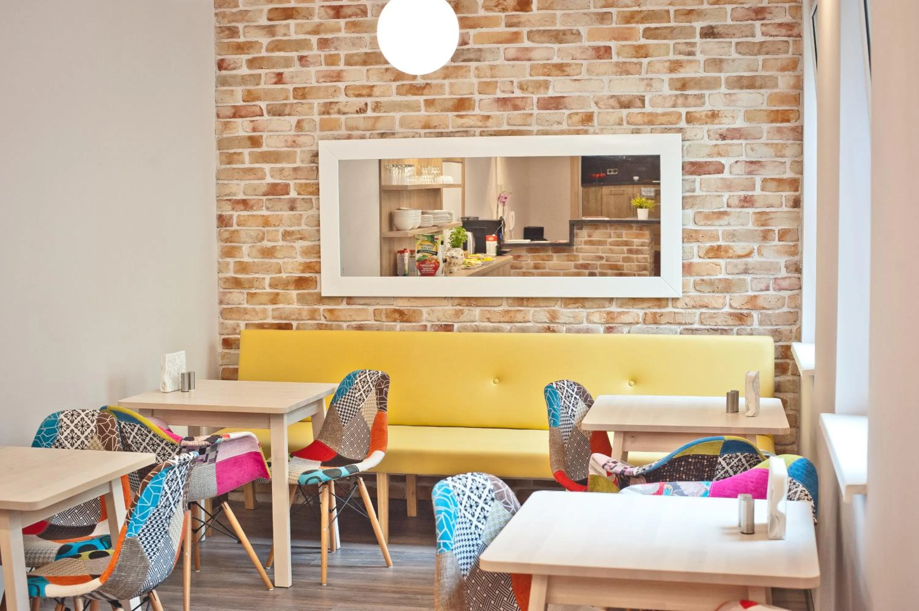 Restaurant/places to eat in Apartamenty Leszno