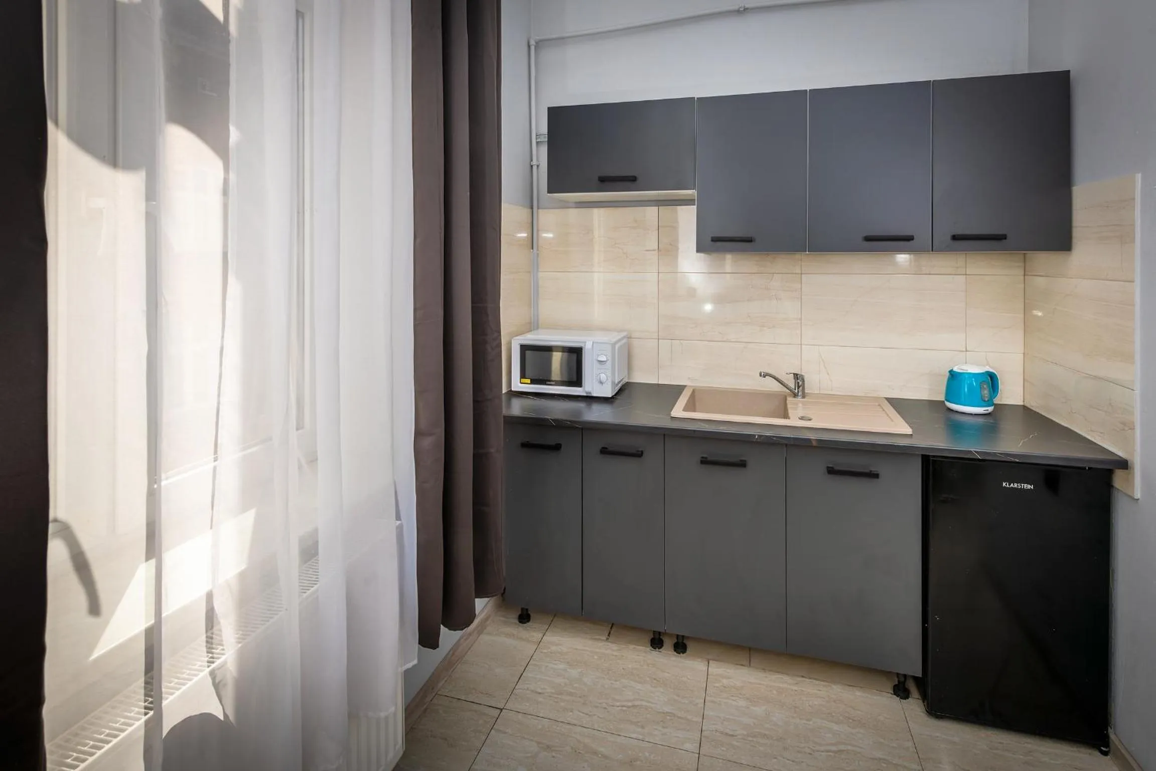 Coffee/tea facilities in 70s Hostel