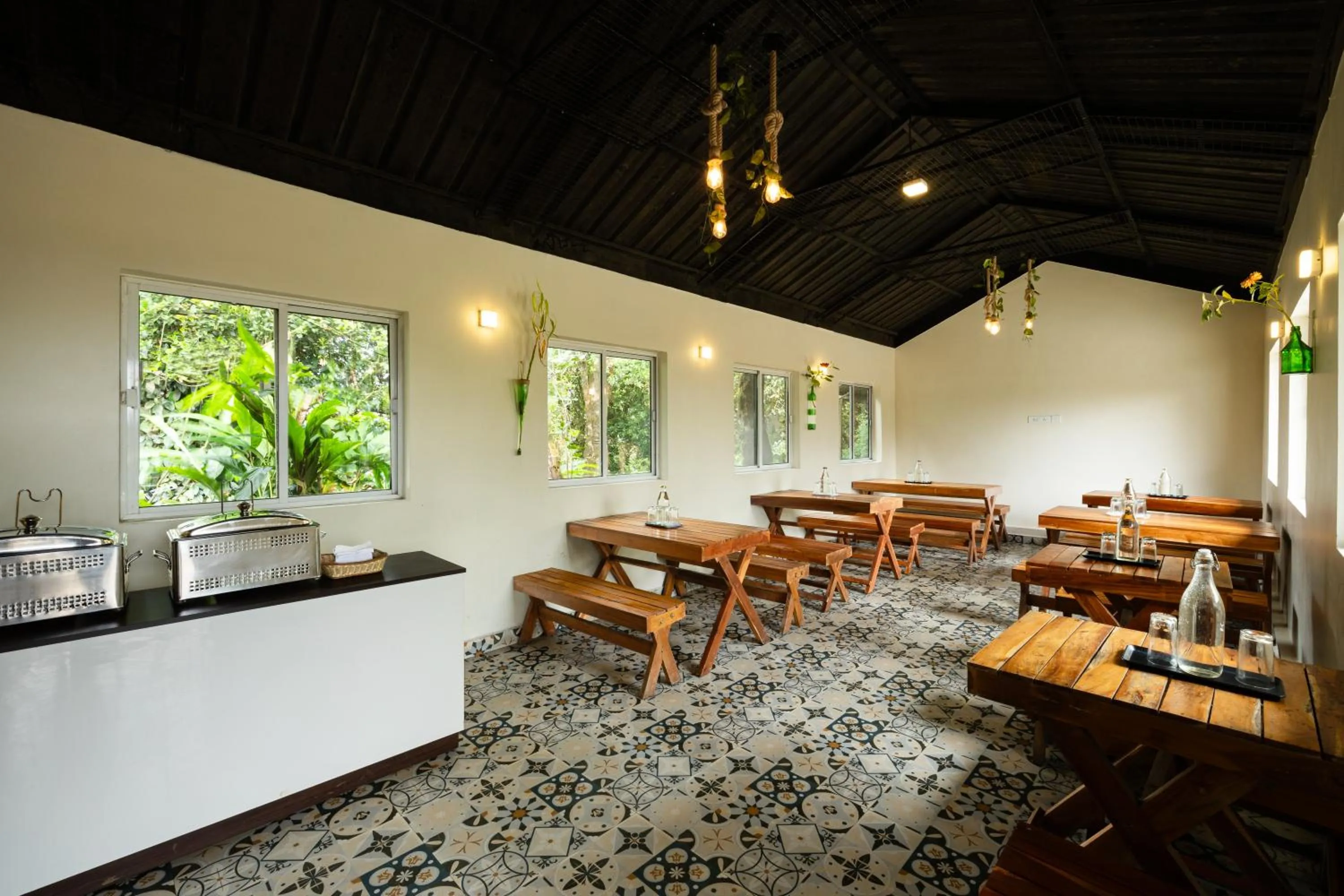 Restaurant/places to eat in Forest County