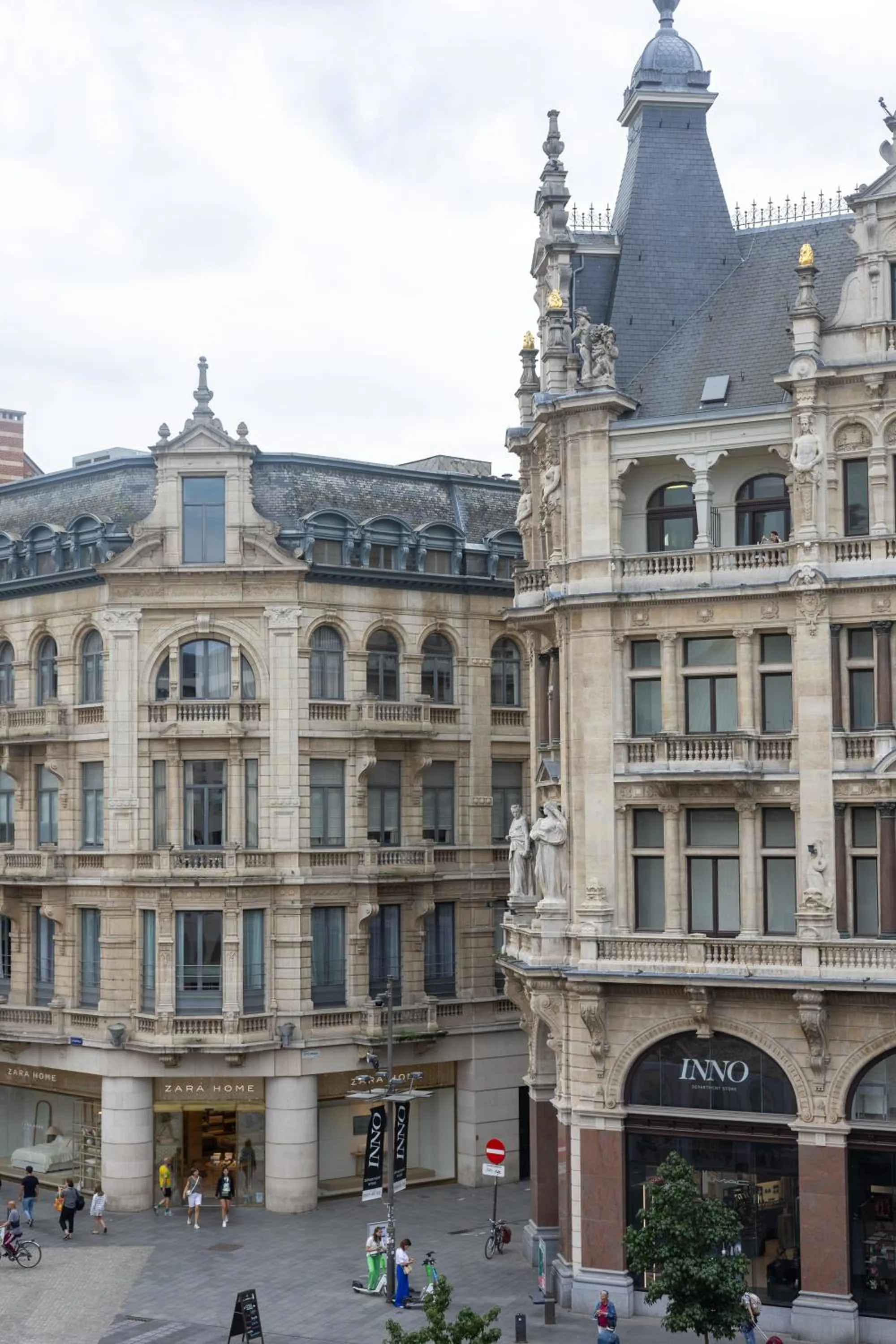 Nearby landmark in Smartflats - the City Antwerp