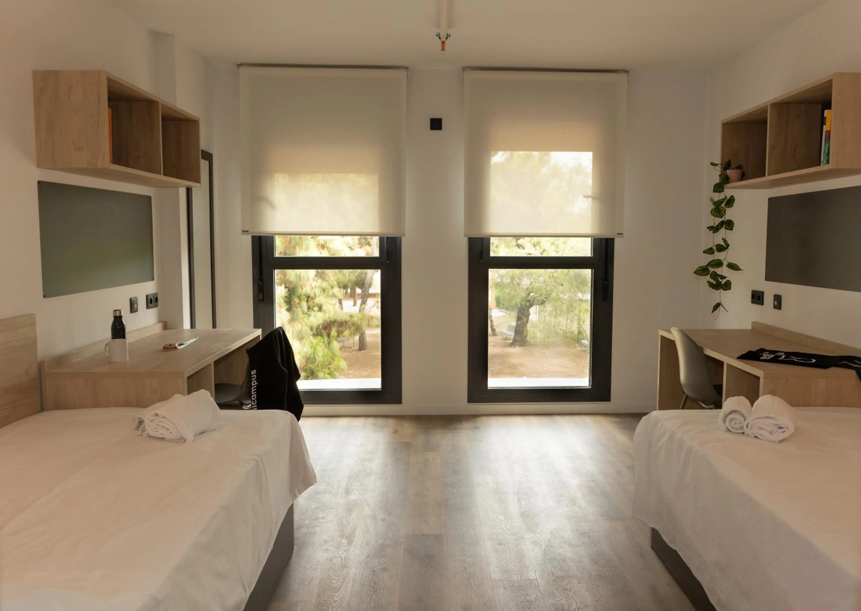 Seating area, Bed in Micampus Burjassot Parque Student Residence