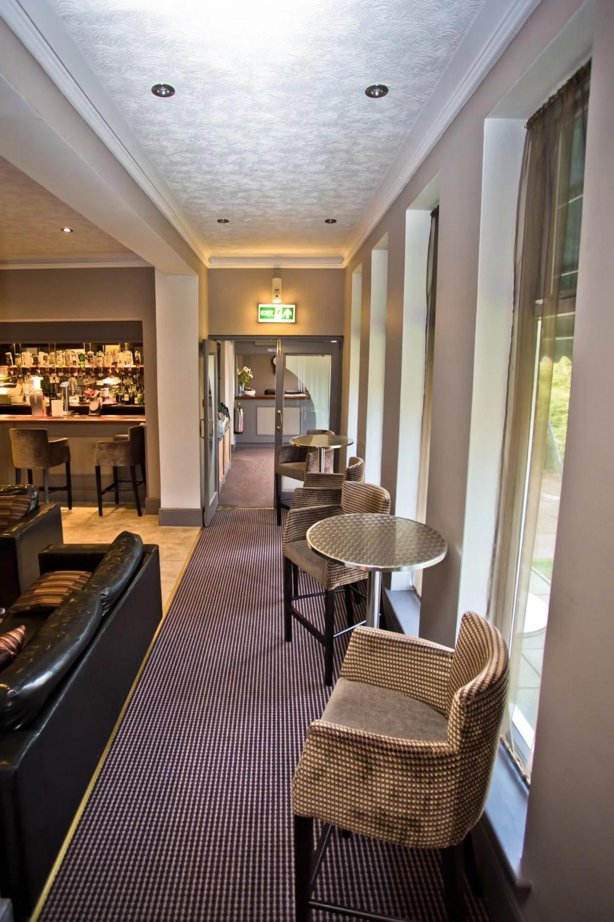 Lounge or bar in Wards Hotel & Restaurant