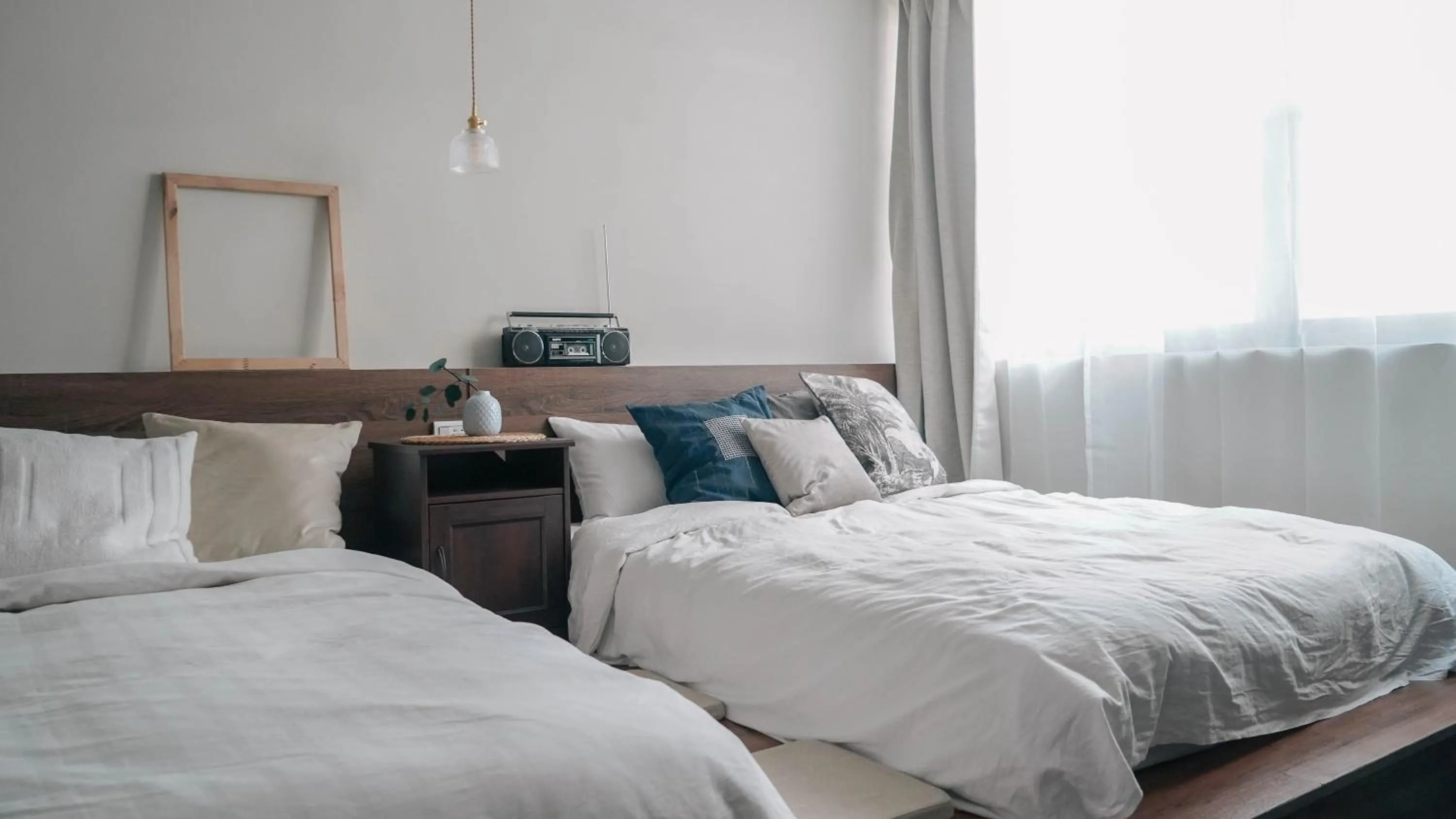 Bed in 好趣旅店 How Chill Inn #風格設計民宿 #停車折抵 #可包棟