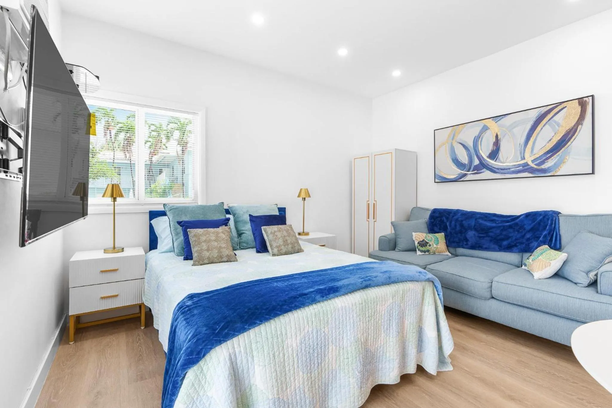 Bed in 316 Seascape Unit 2