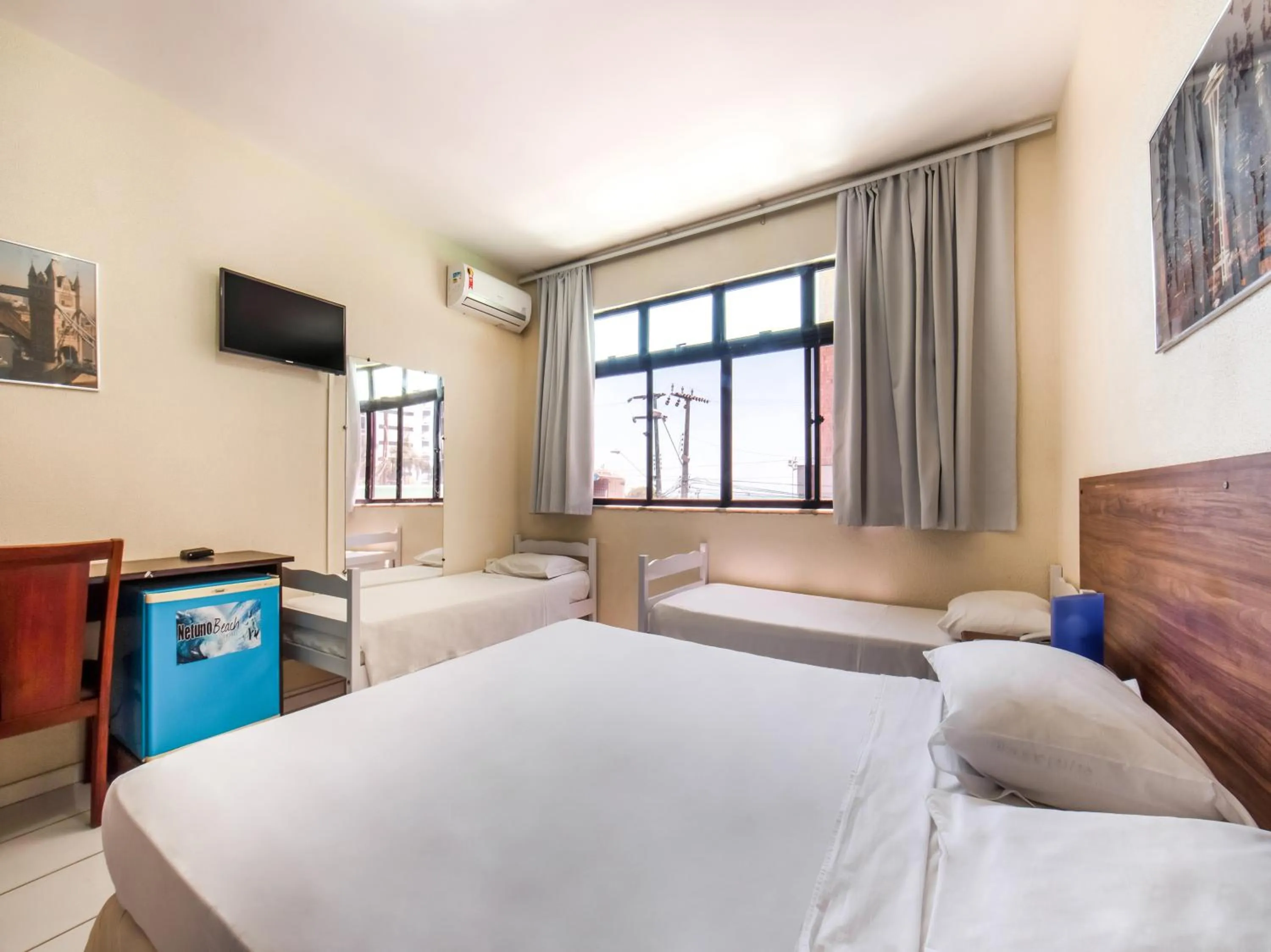 Photo of the whole room in Netuno Beach Hotel