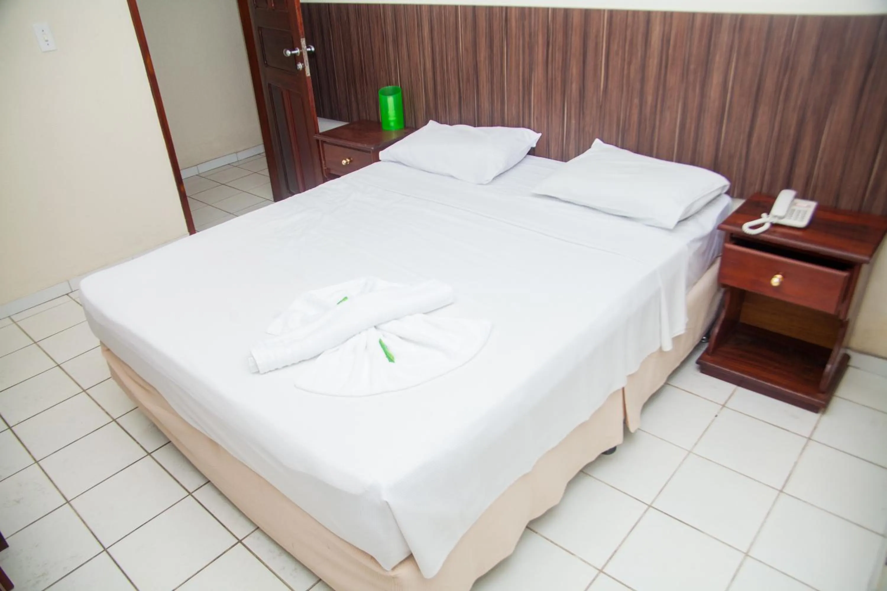 Bed in Netuno Beach Hotel