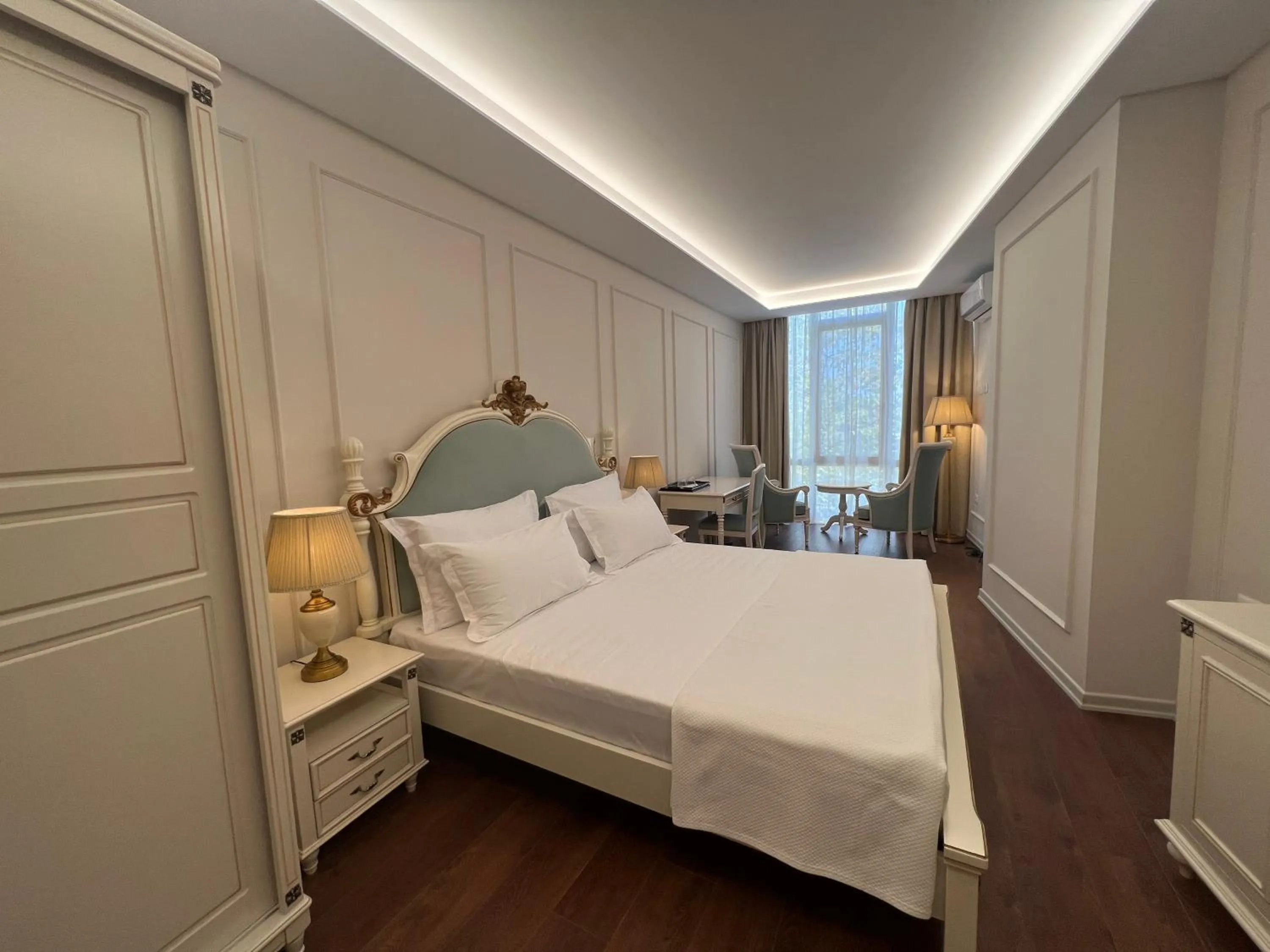 SOL INVICTUS Boutique Hotel Durres Albania