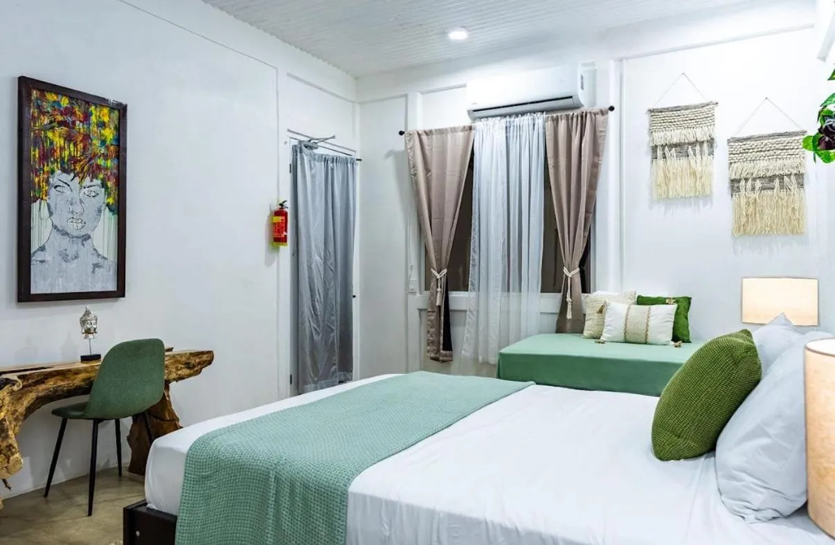 Bed in El Deseo Serendipity Tortuguero