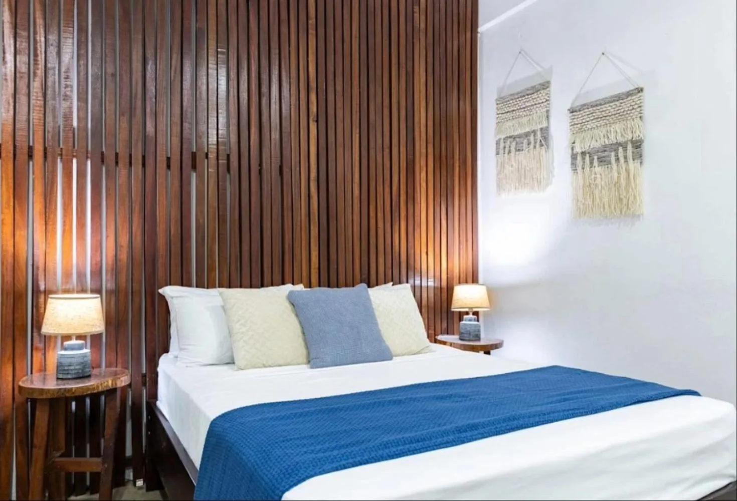 Bed in El Deseo Serendipity Tortuguero