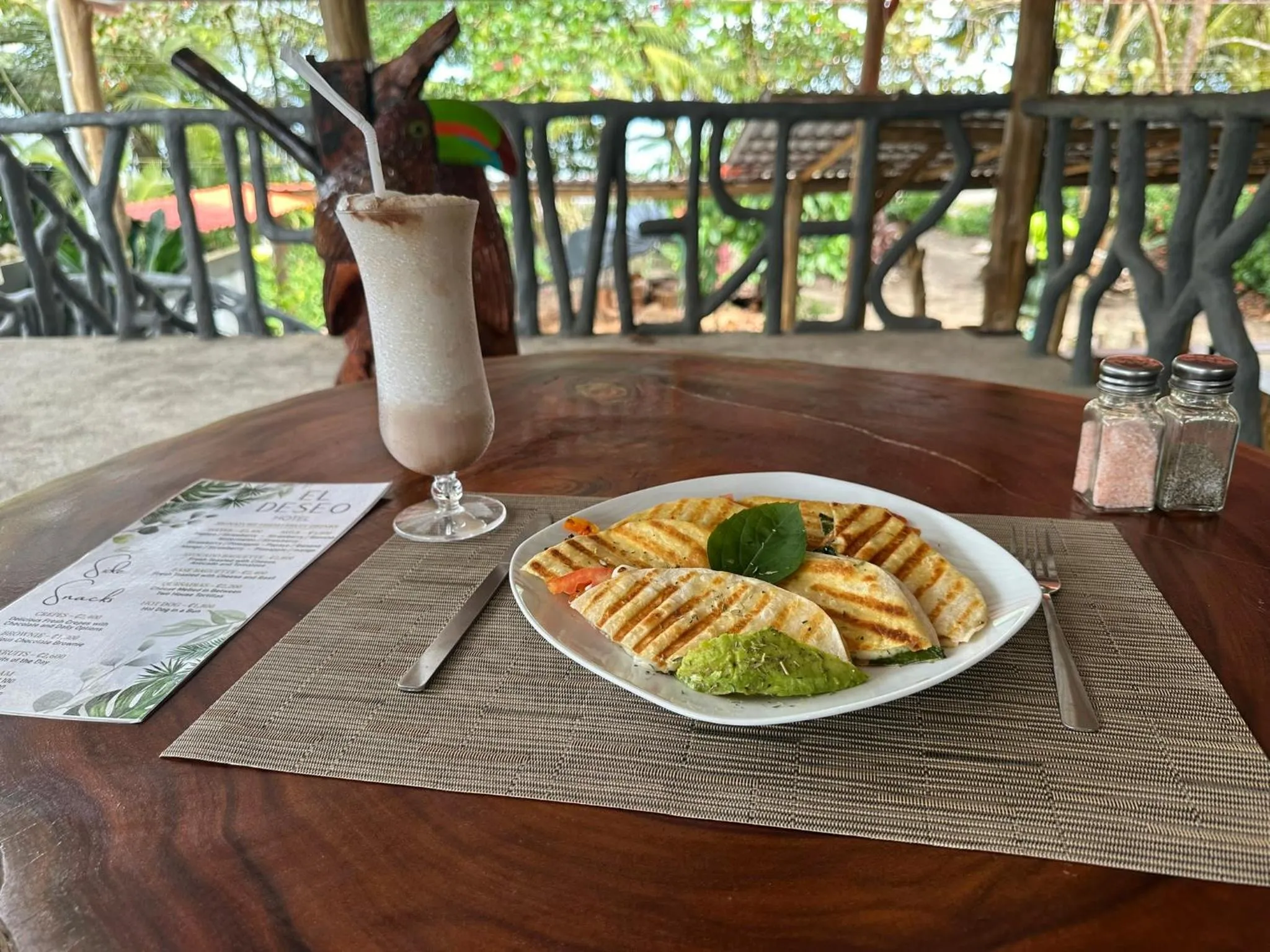 Restaurant/places to eat in El Deseo Serendipity Tortuguero