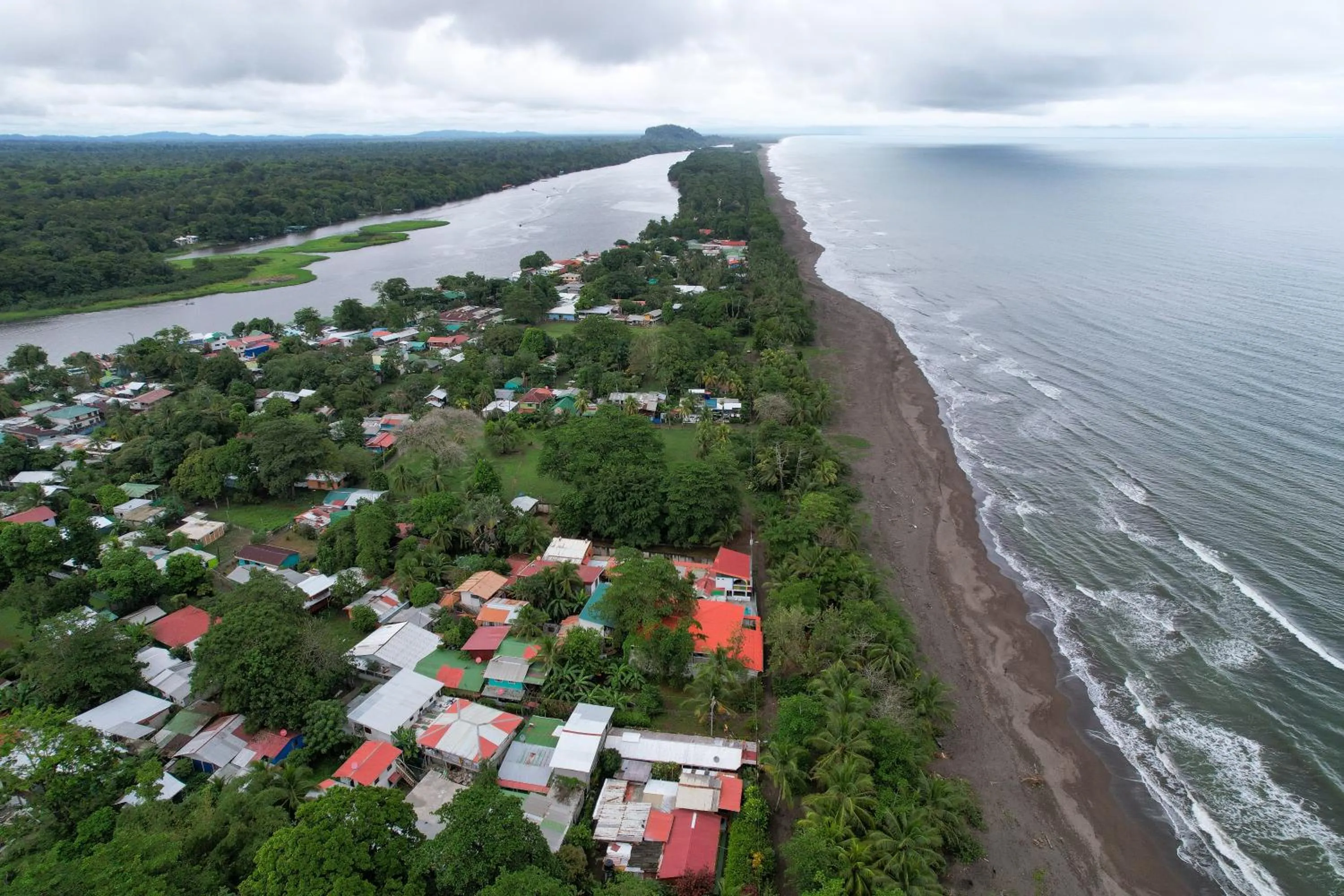Day in El Deseo Serendipity Tortuguero