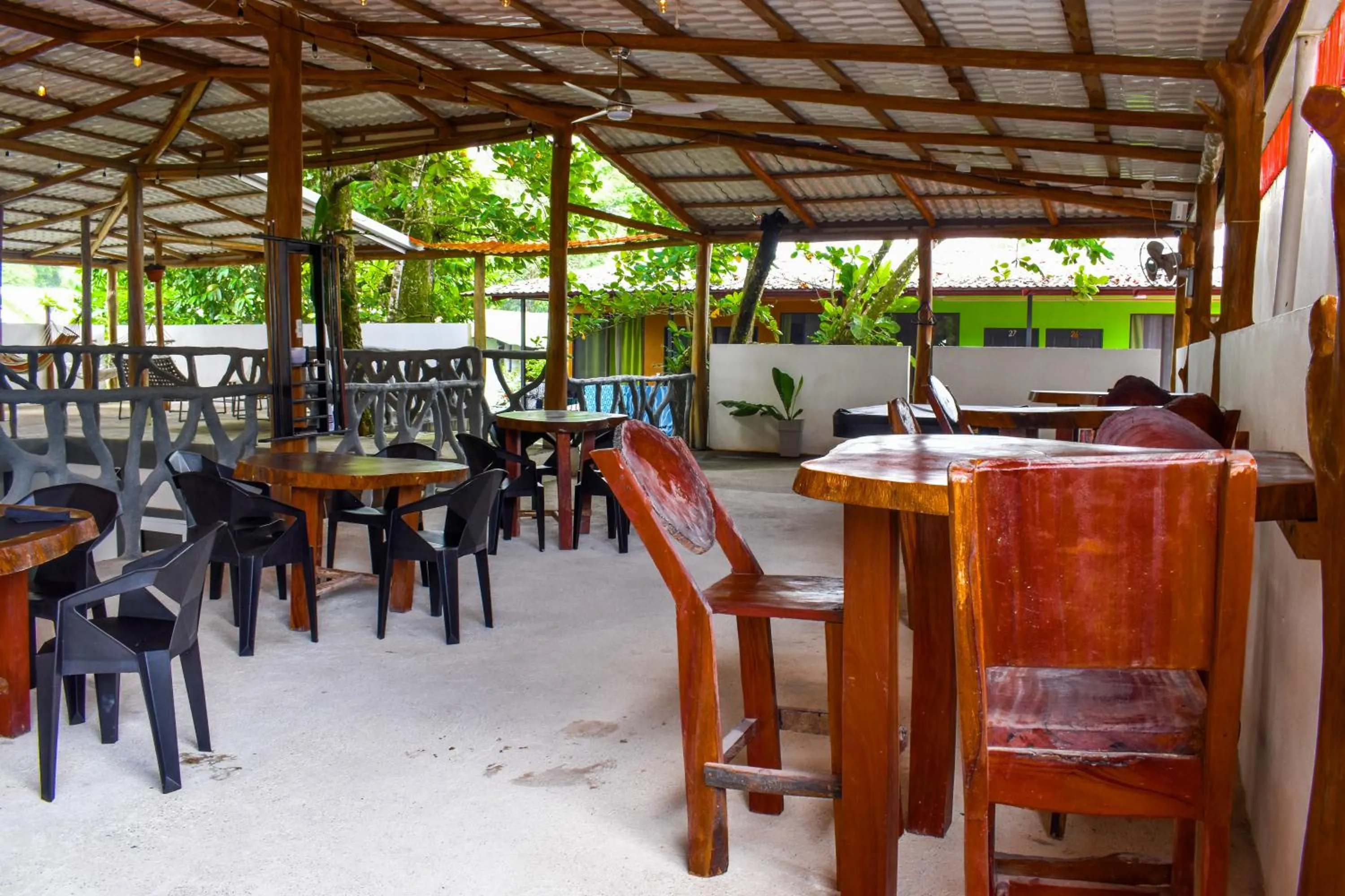 Restaurant/places to eat in El Deseo Serendipity Tortuguero