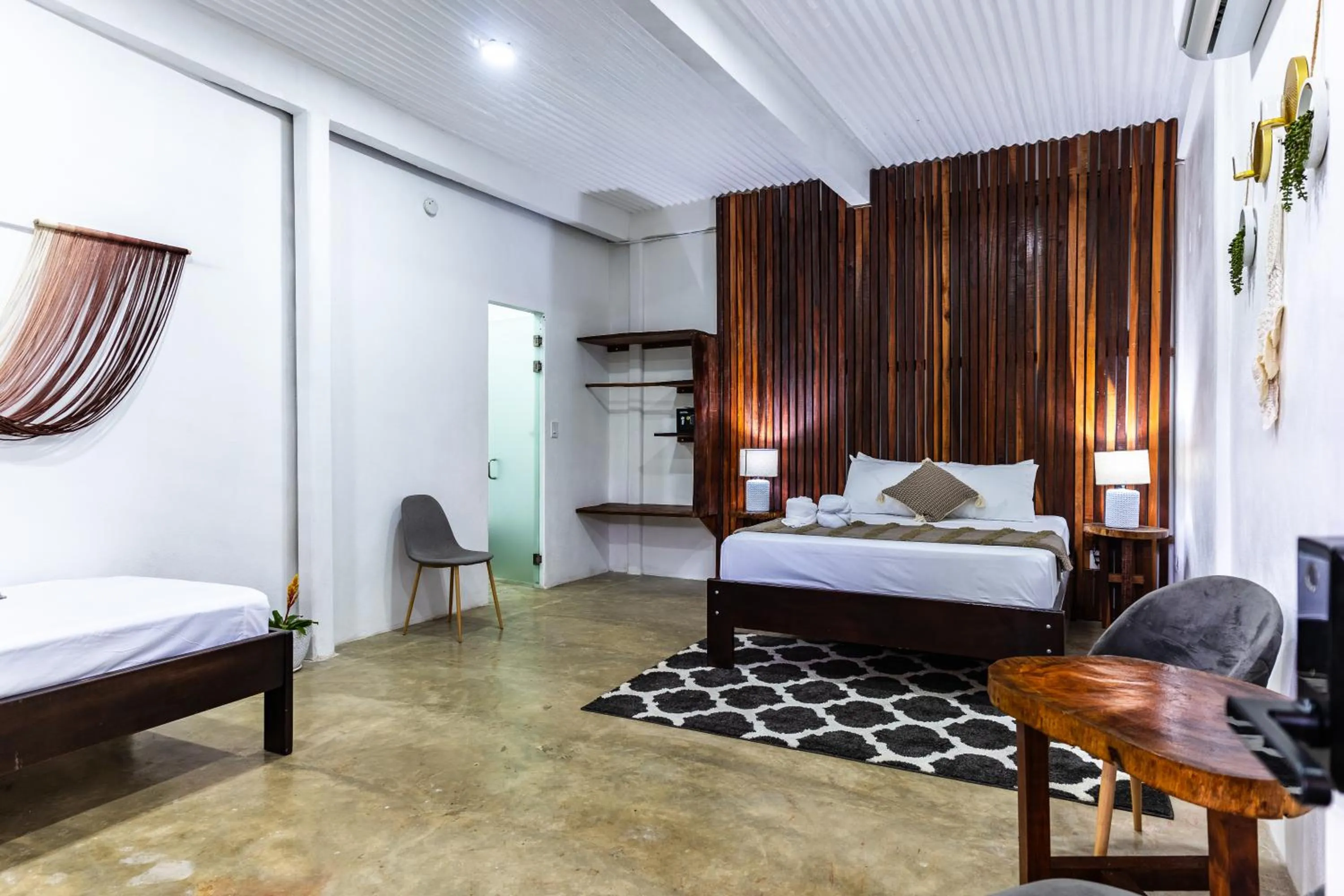 Bed in El Deseo Serendipity Tortuguero