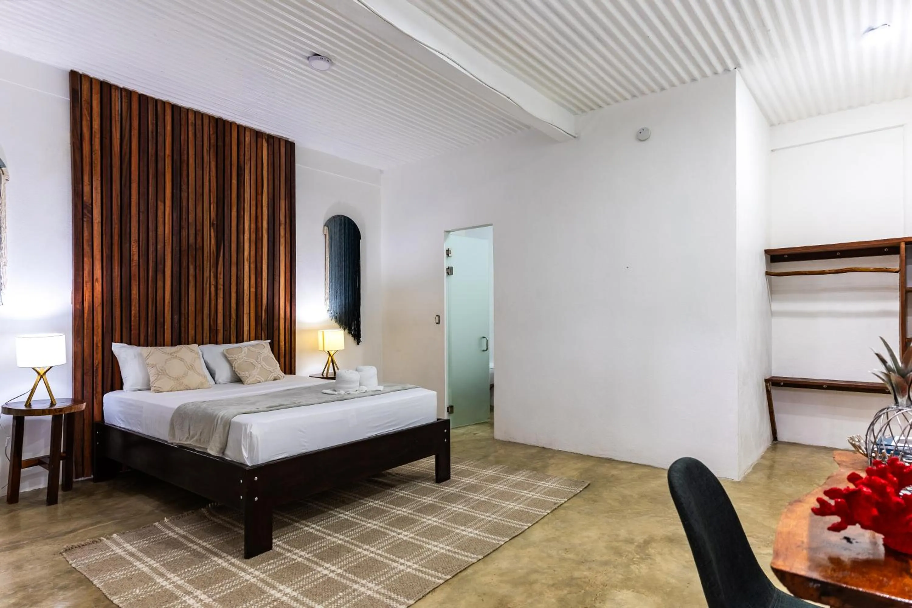 Bed in El Deseo Serendipity Tortuguero