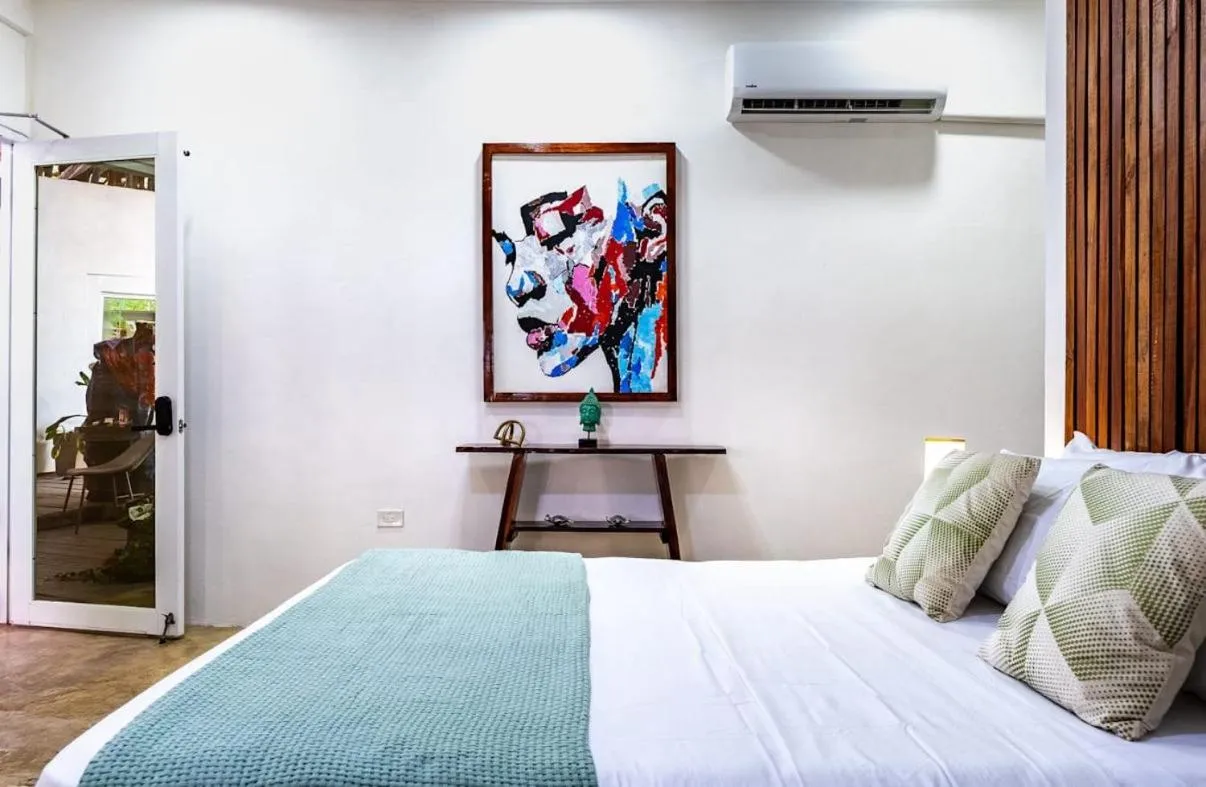 Bed in El Deseo Serendipity Tortuguero