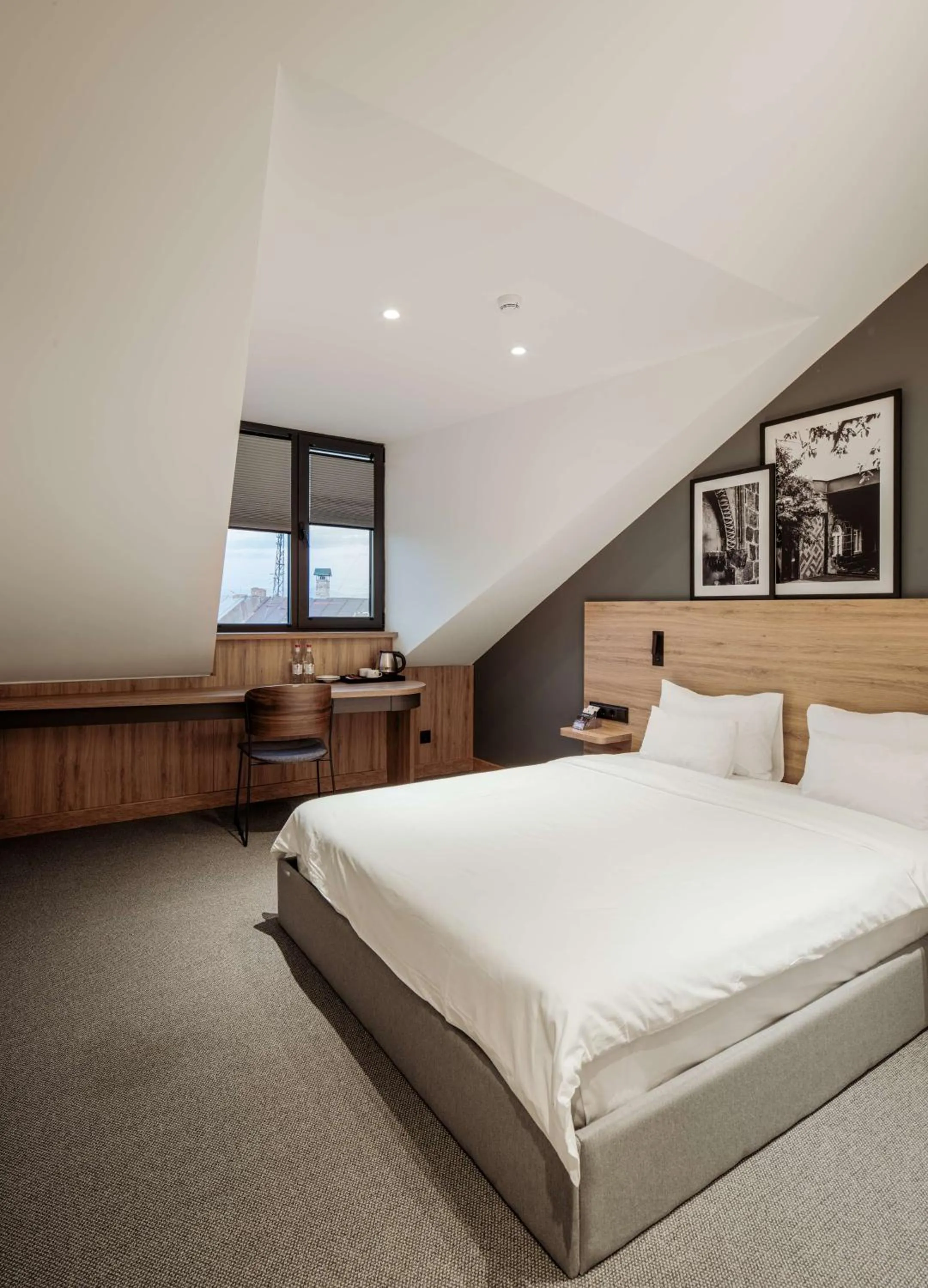 Bedroom, Bed in Shiraz Plaza Hotel & Spa