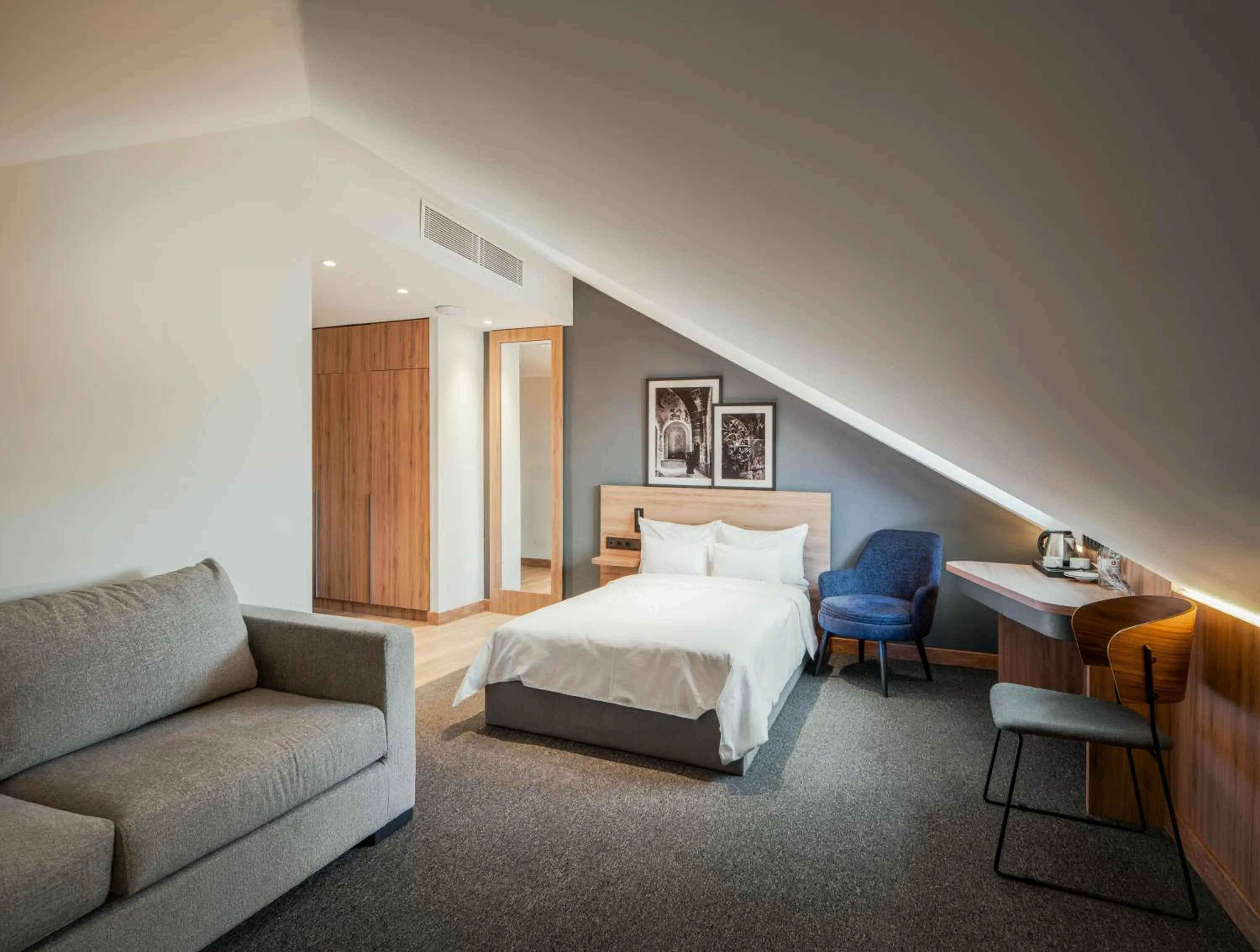 Bedroom, Bed in Shiraz Plaza Hotel & Spa