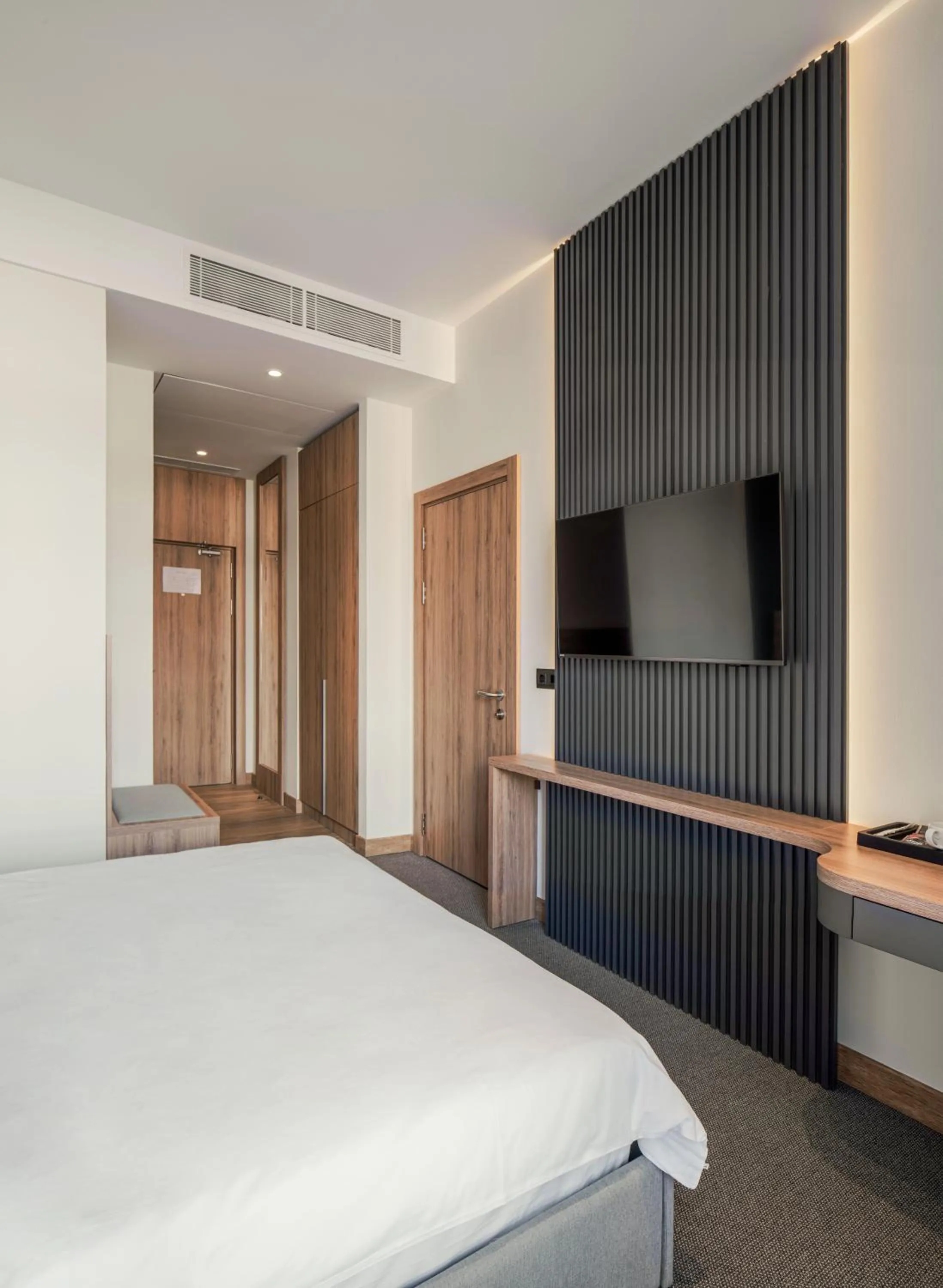 Bed in Shiraz Plaza Hotel & Spa