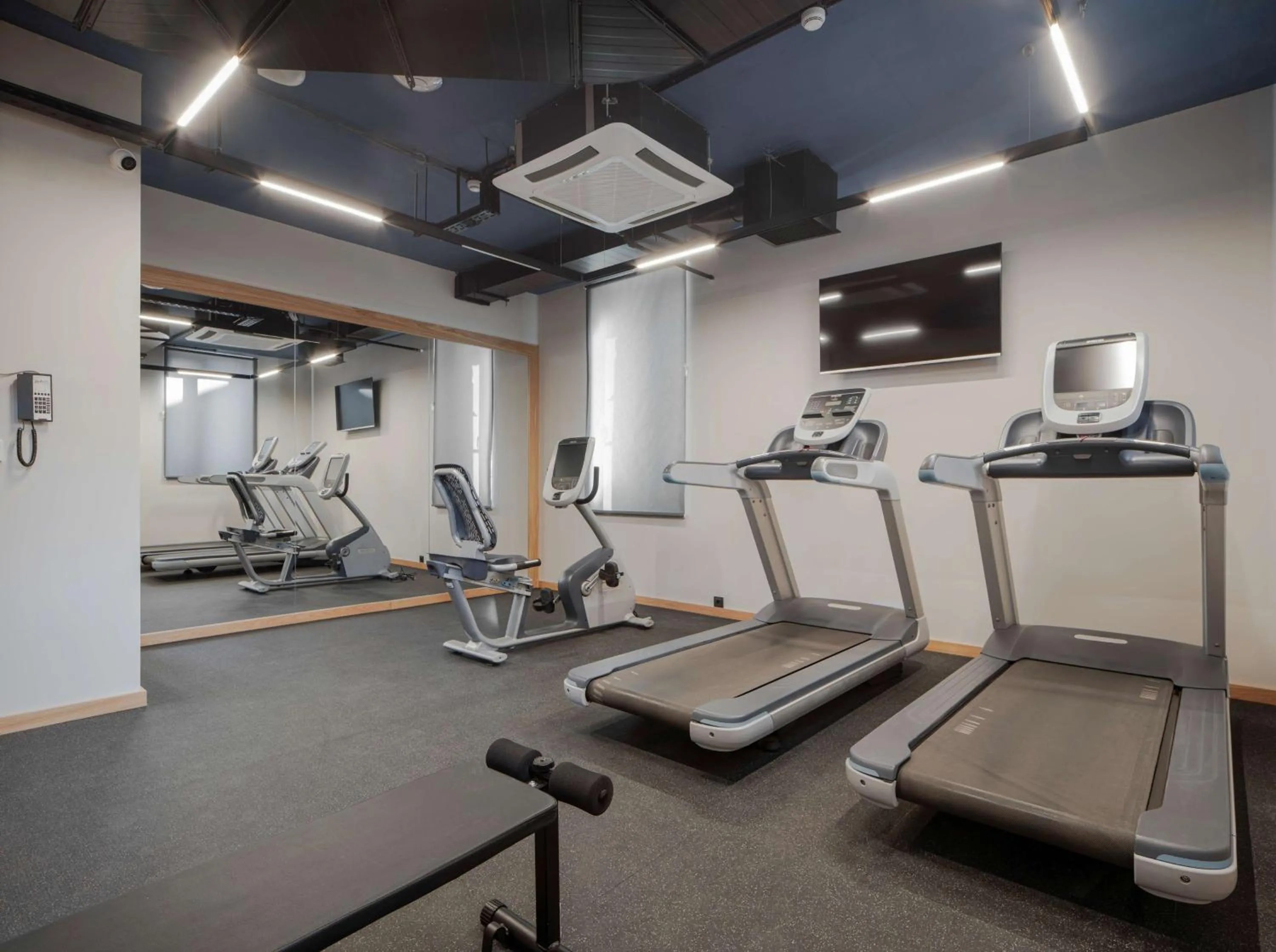 Bedroom in Shiraz Plaza Hotel & Spa