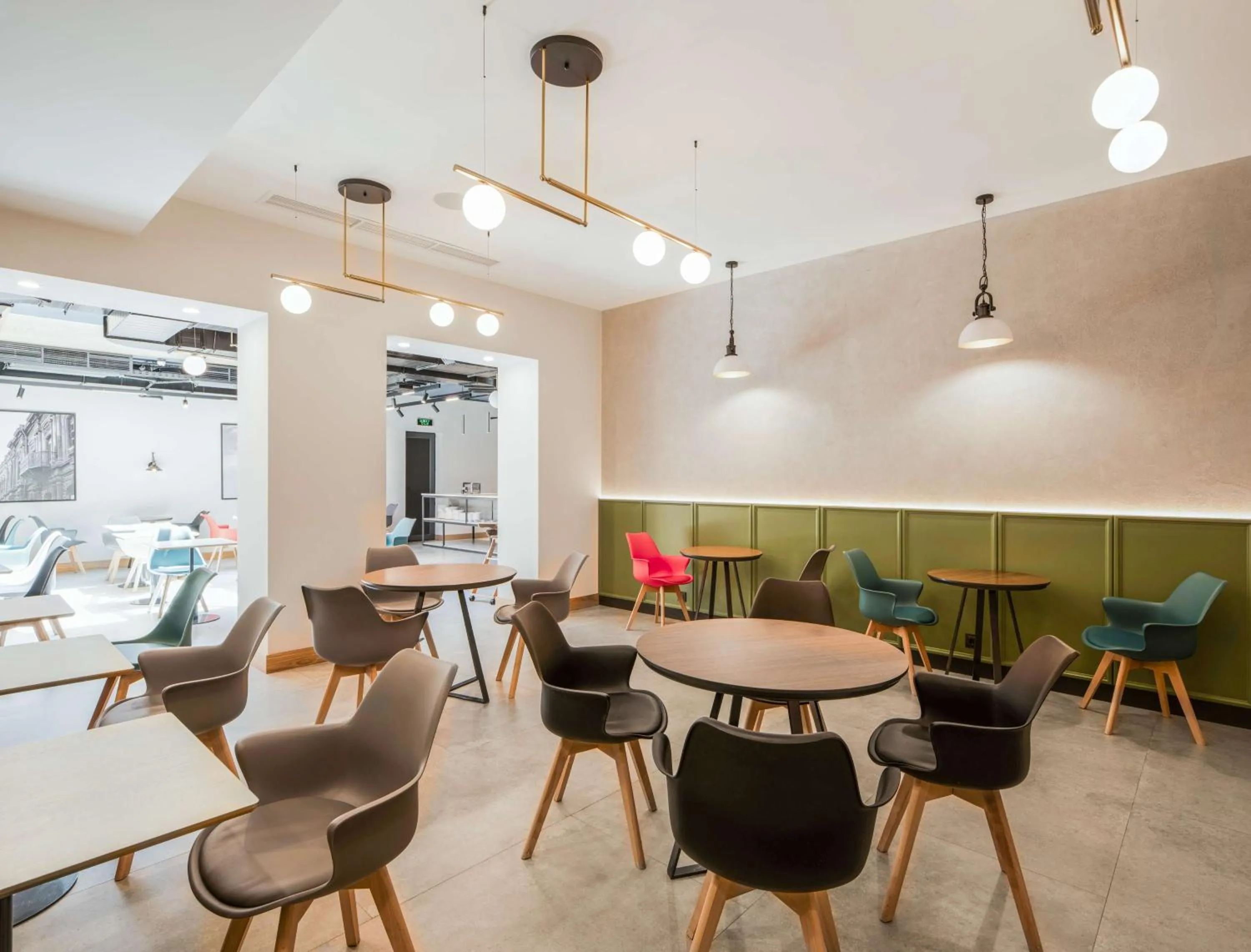 Bedroom in Shiraz Plaza Hotel & Spa