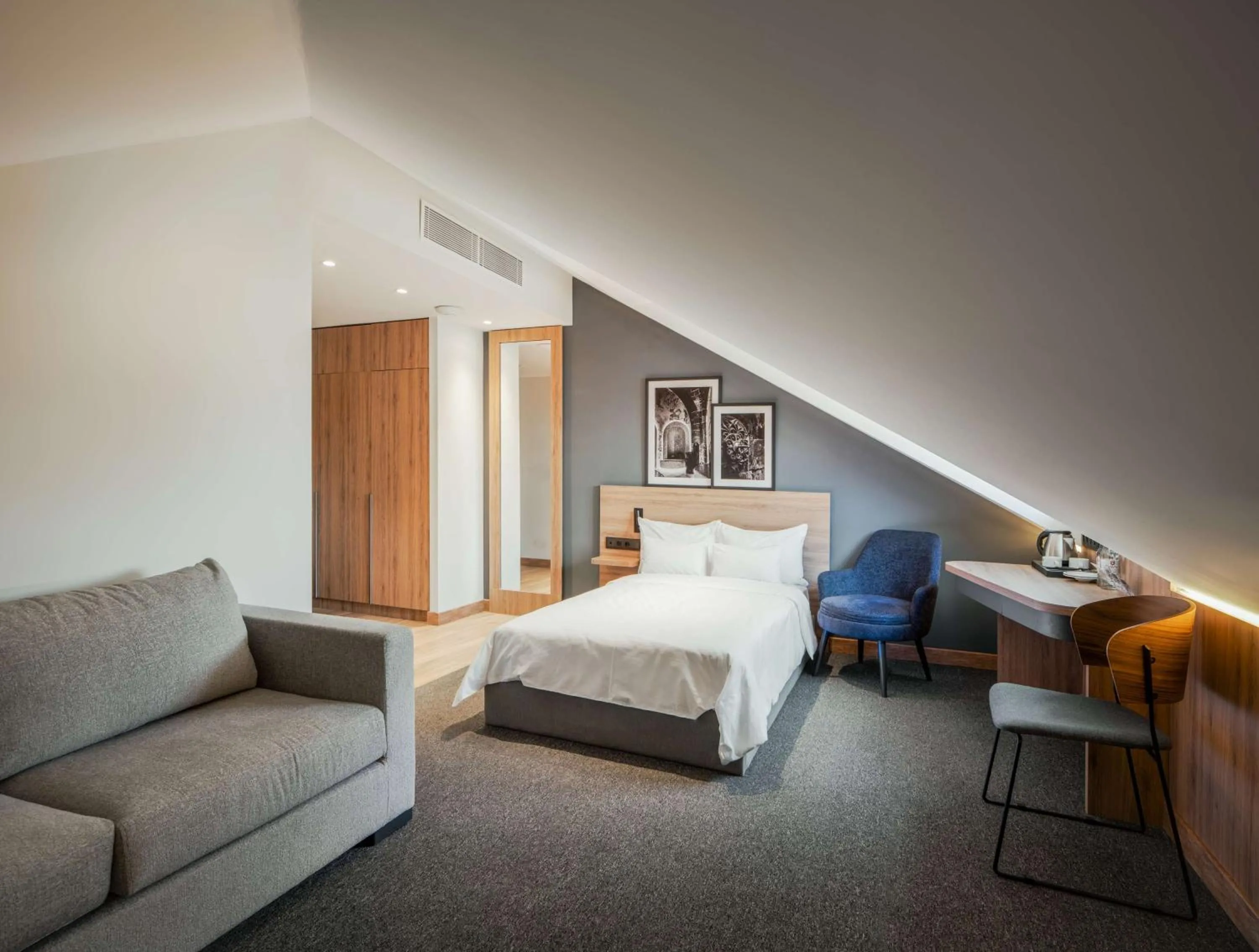 Bedroom, Bed in Shiraz Plaza Hotel & Spa