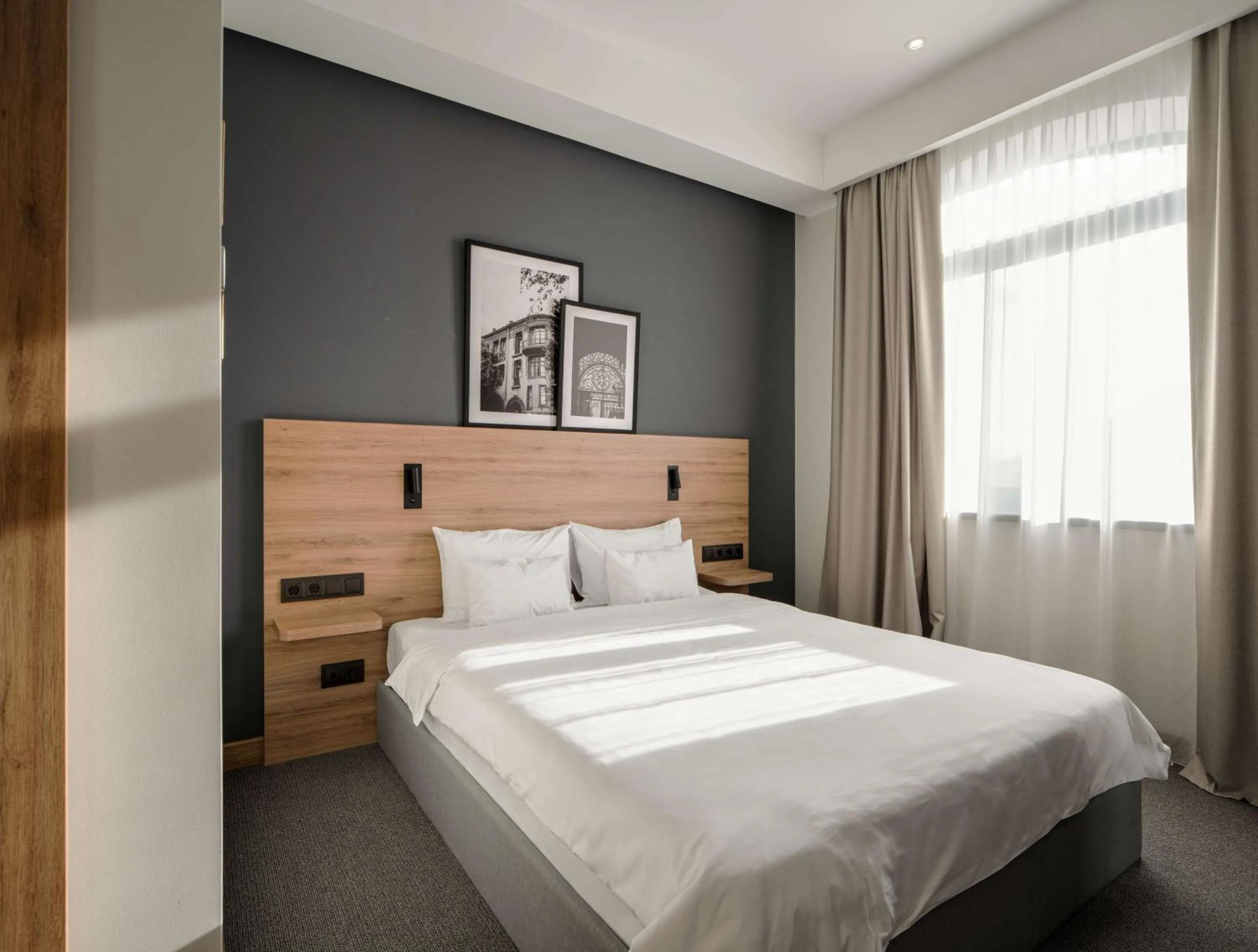 Bedroom, Bed in Shiraz Plaza Hotel & Spa