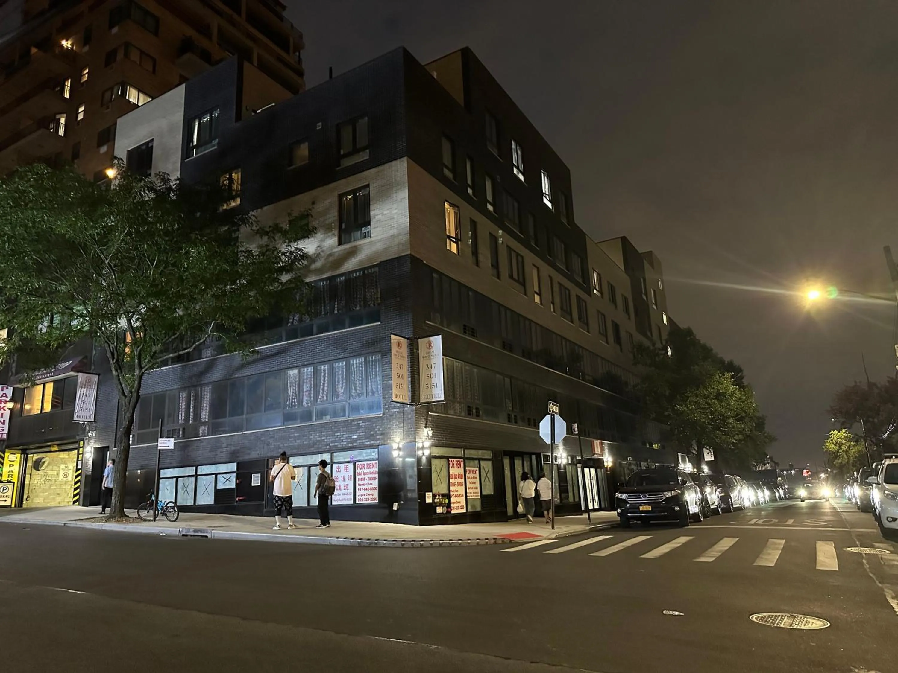 Property building in Regal Inn & Suites New York LaGuardia Hotel