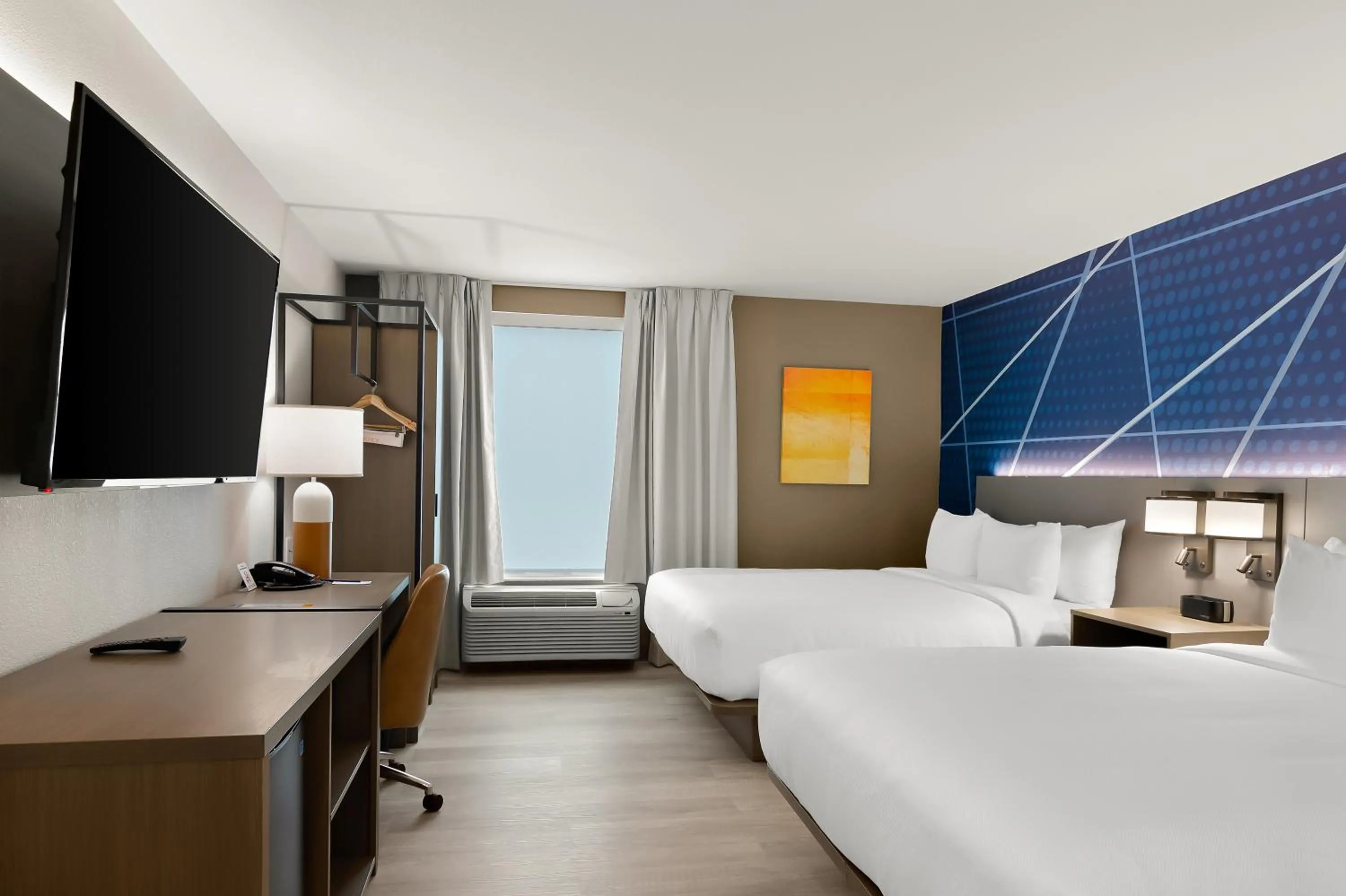 Bed in Comfort Inn Conroe