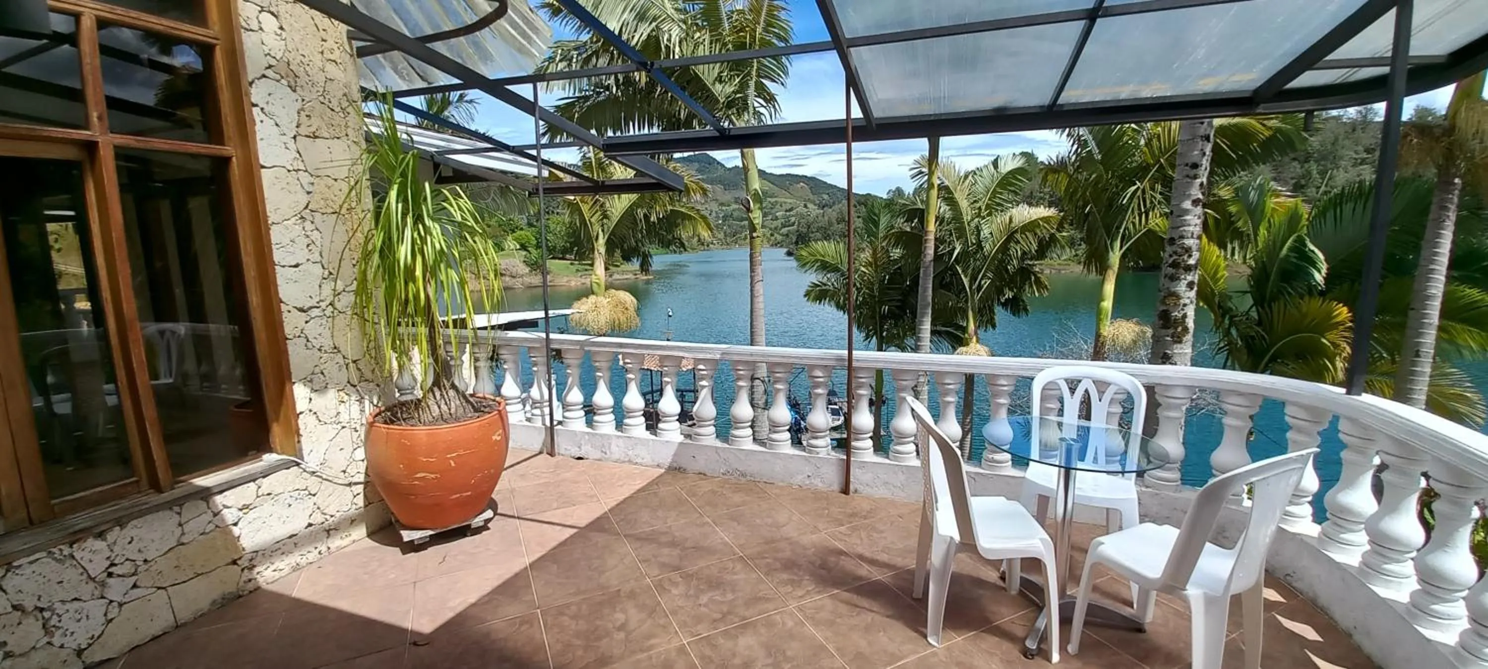 Balcony/Terrace in Hotel Casa Linda Guatape