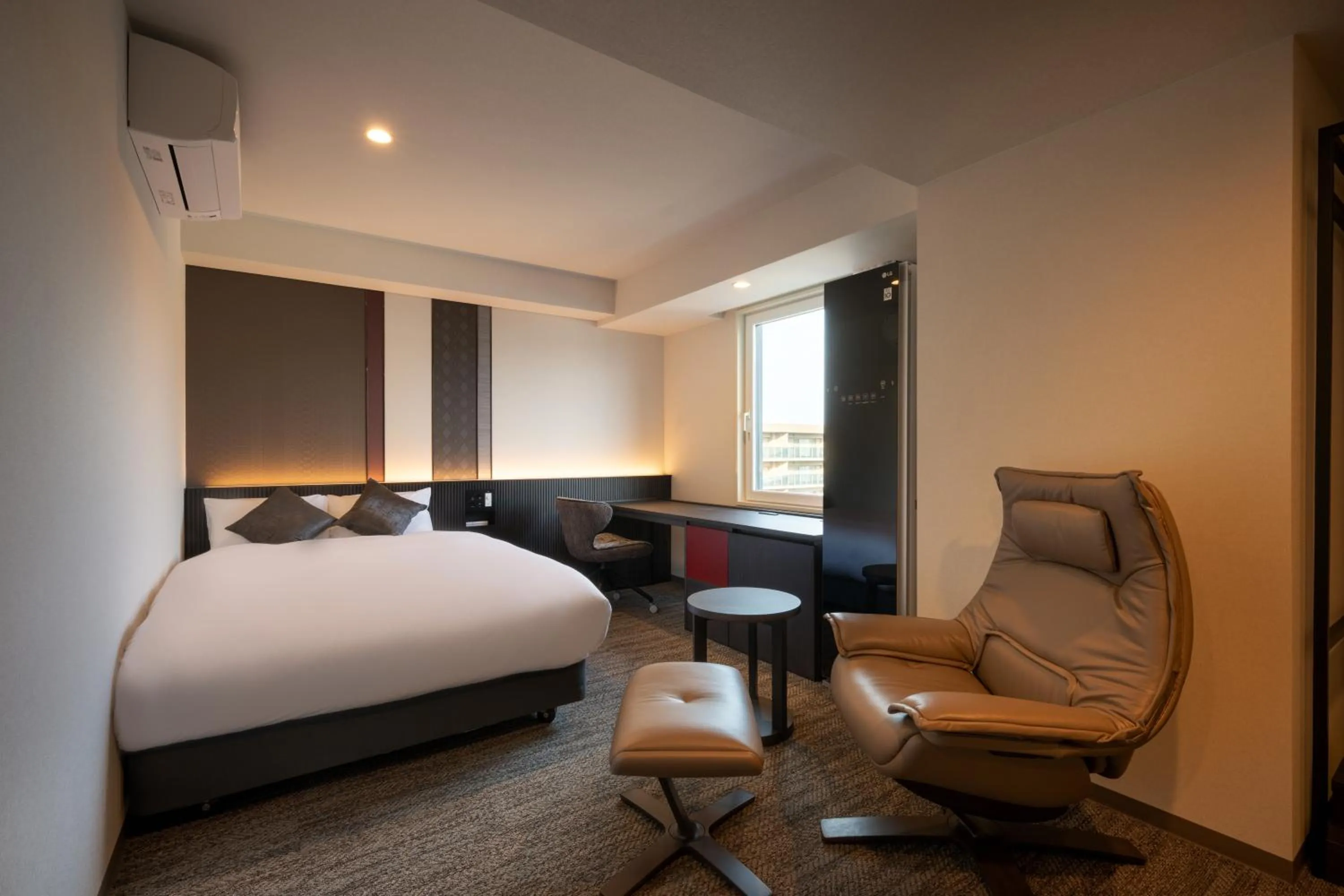 Bed in SAKURA PORT HOTEL