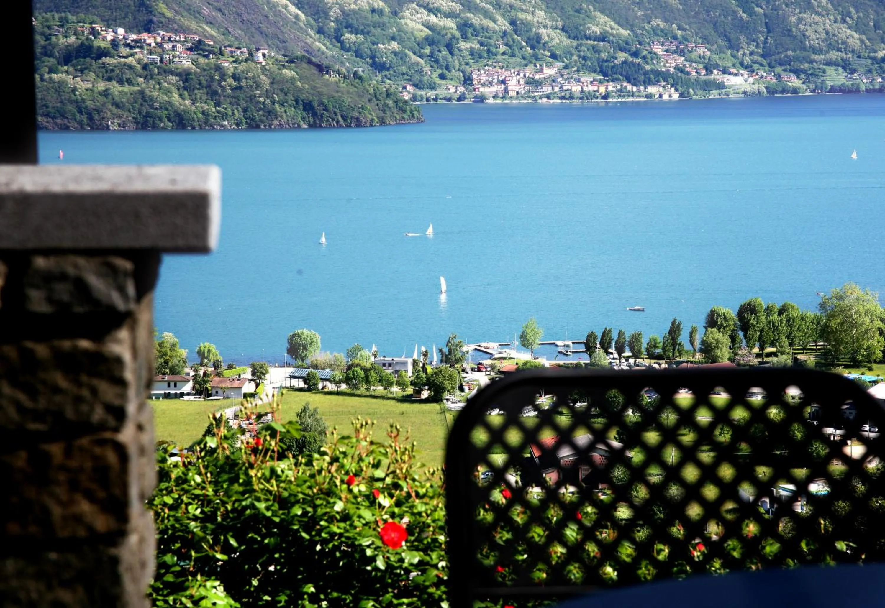 Lake view in Residence Giglio Comer See