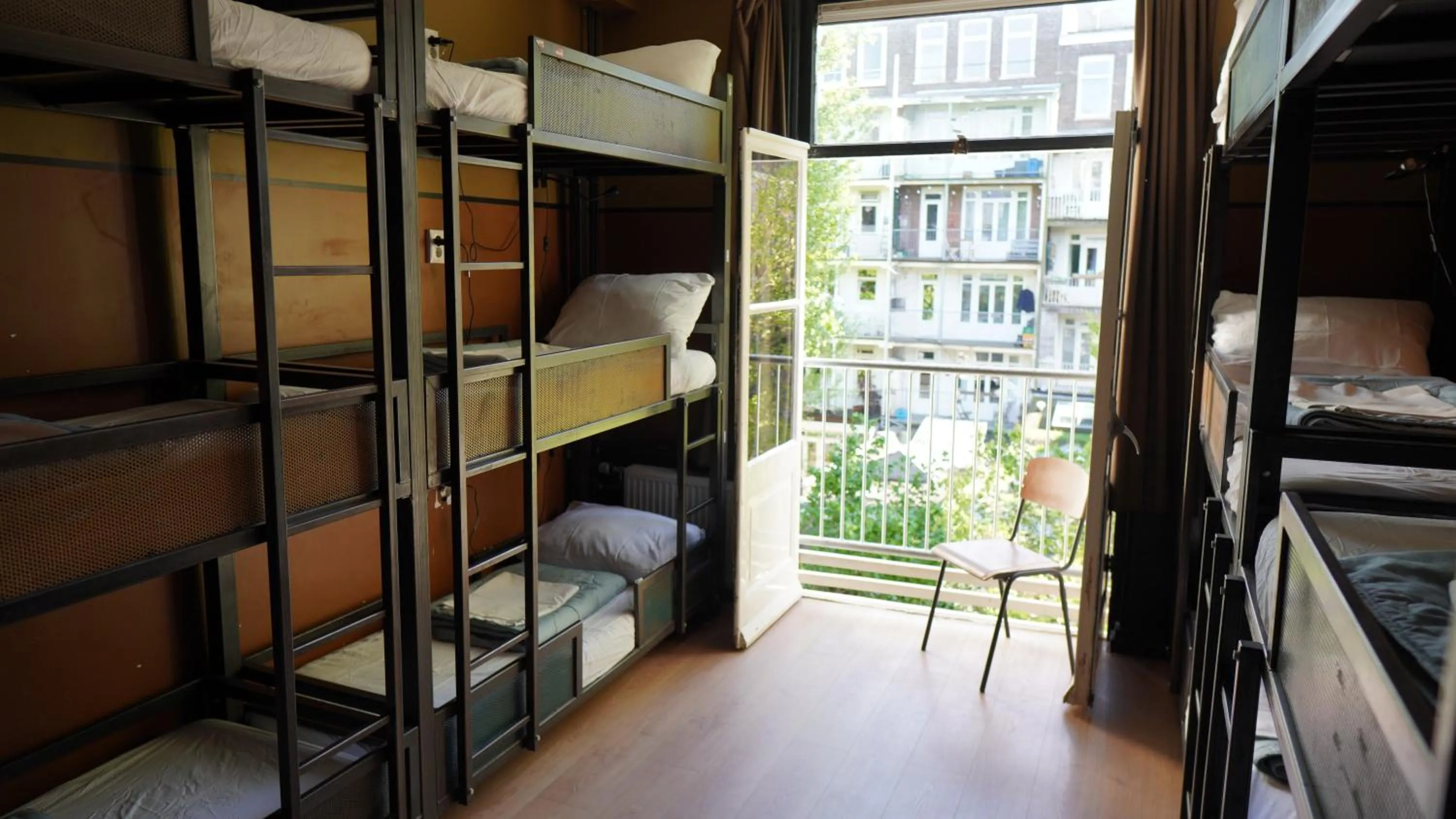 Bed in Onefam Amstel