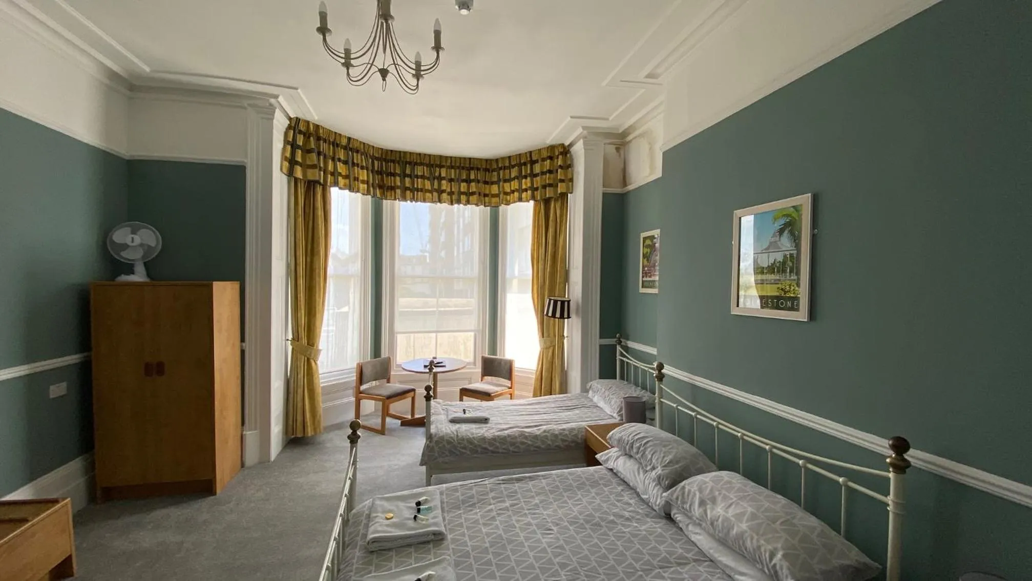 Bedroom, Bed in The Portland Hotel