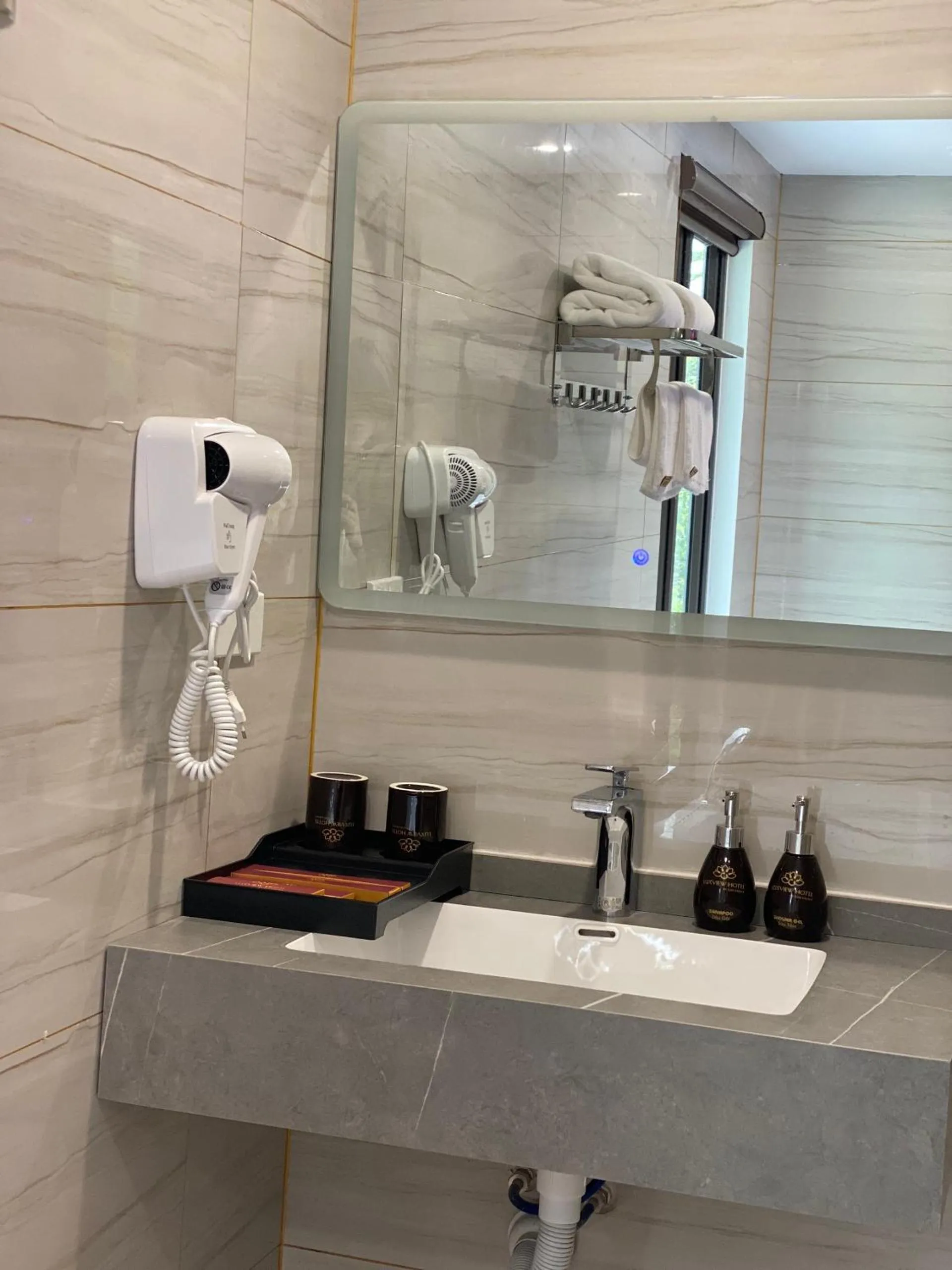 Luxtel Hotel Ngoại Giao Đoàn