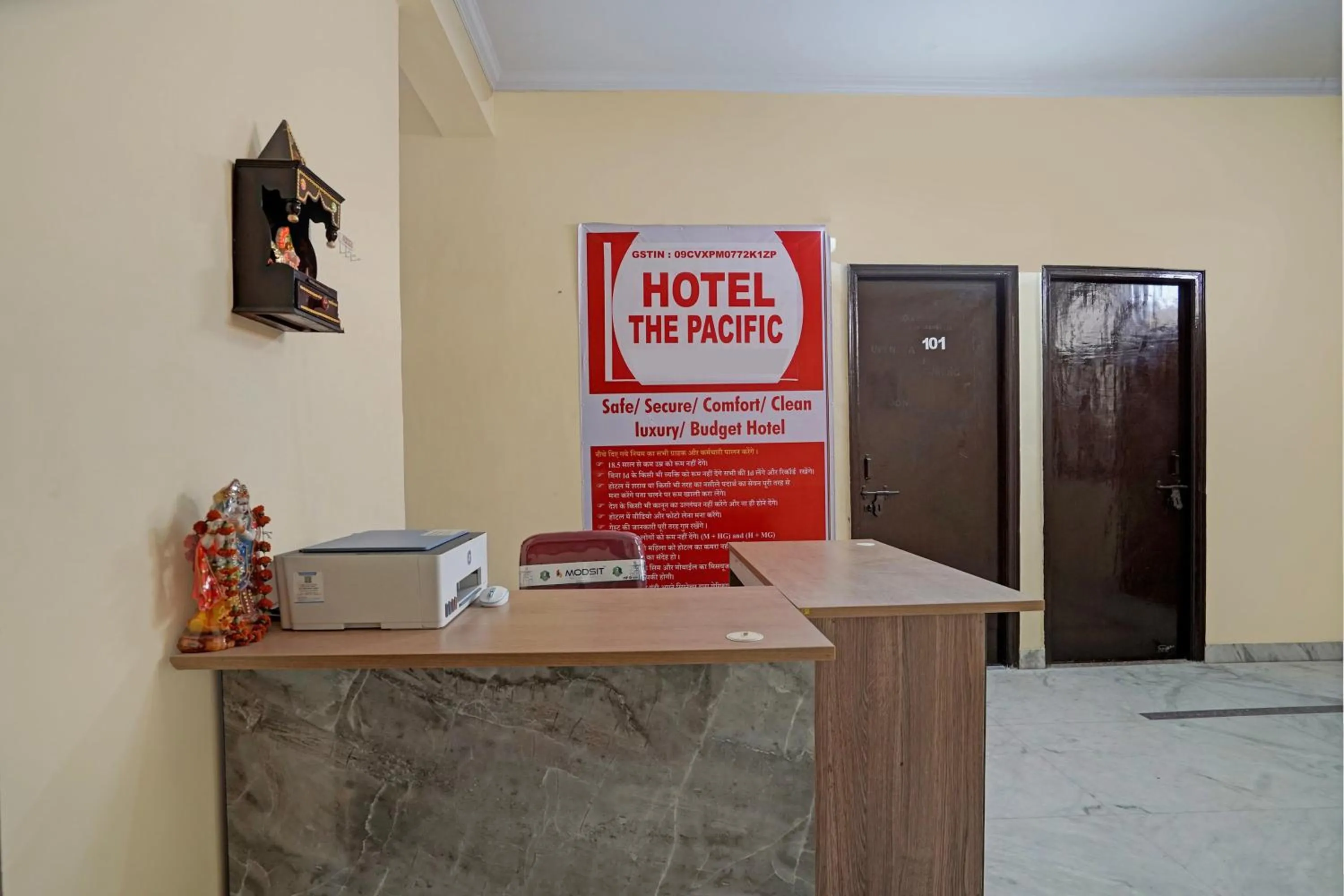 Lobby or reception in Hotel O The Pacific Hotel Parade Ground