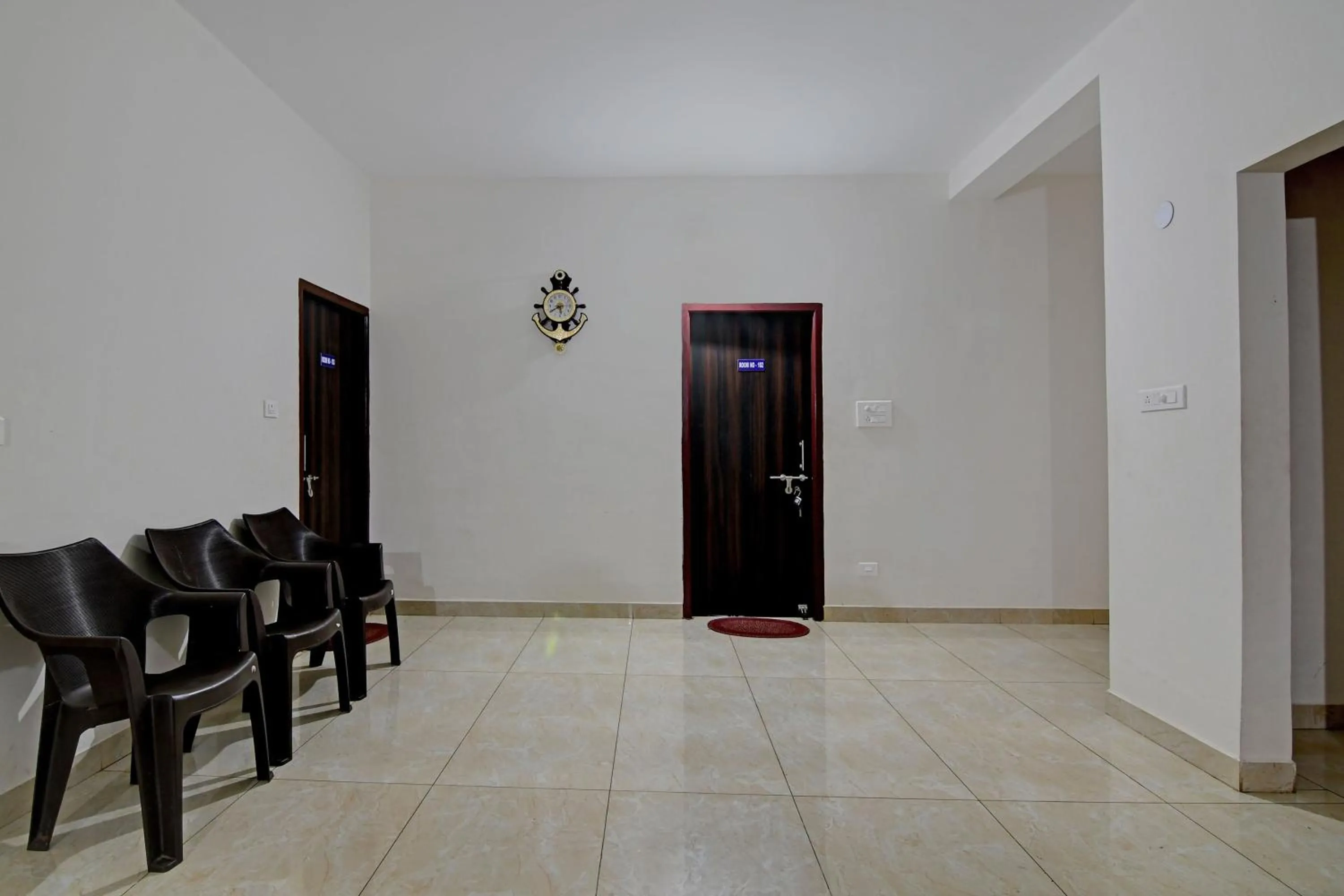 Lobby or reception in Hotel O Swiss Stay