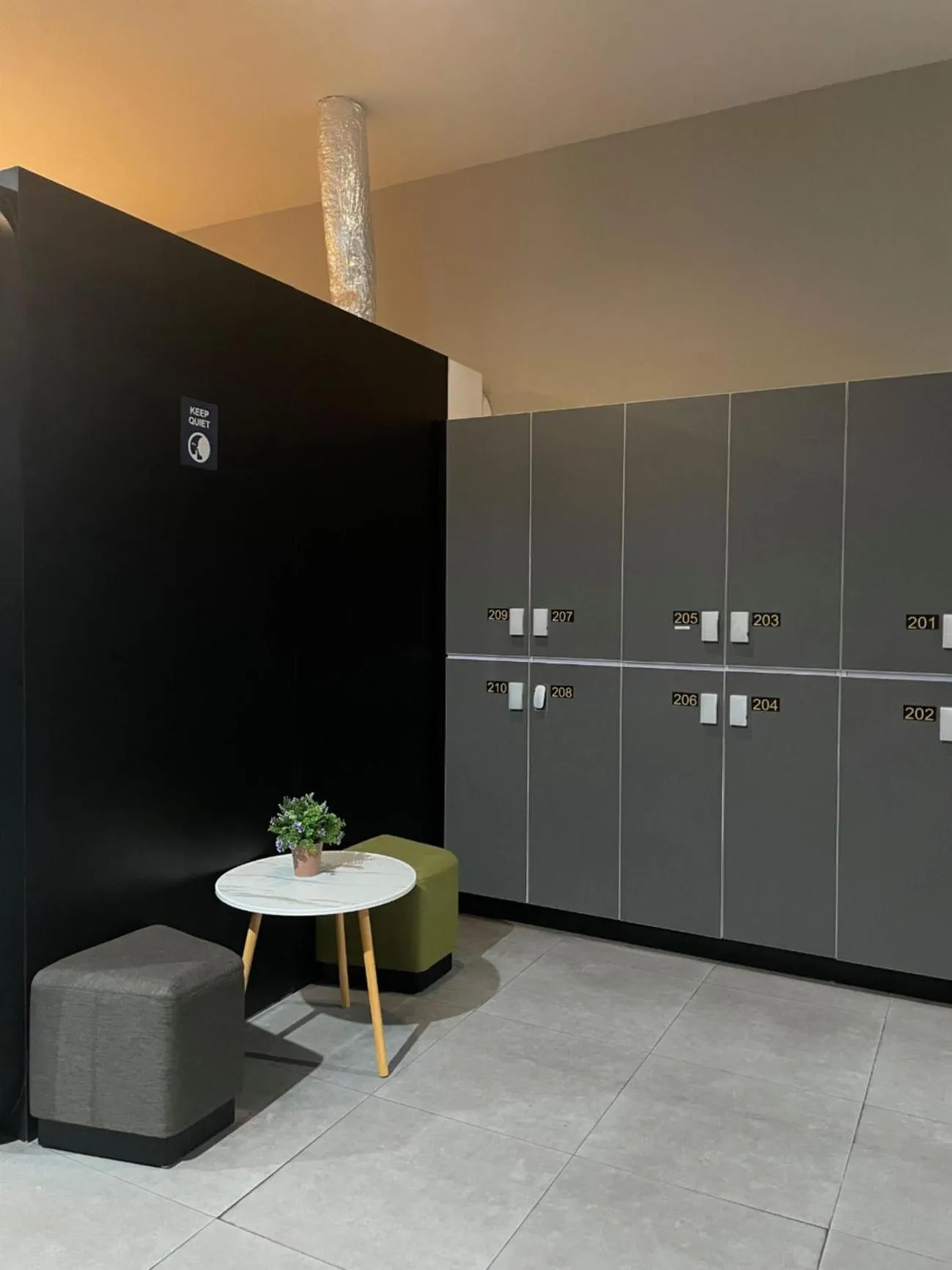 microwave in PassGo Digital Airport Terminal 2 Soekarno Hatta