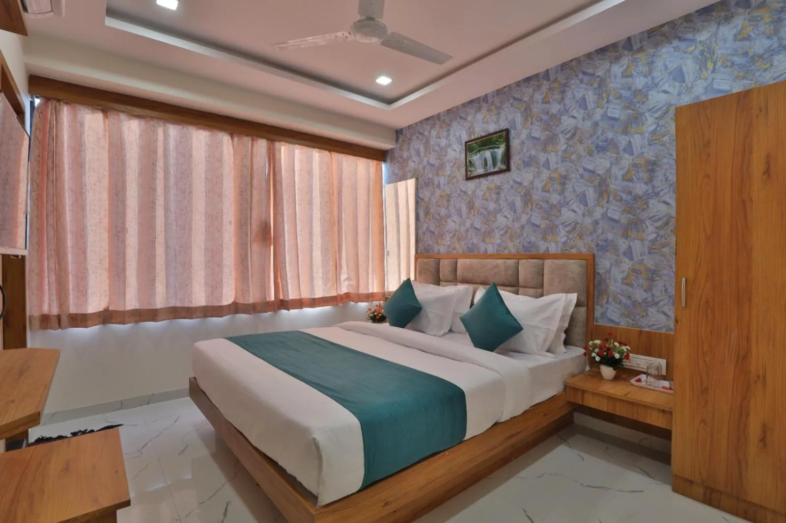 Bed in Hotel Vimal Inn