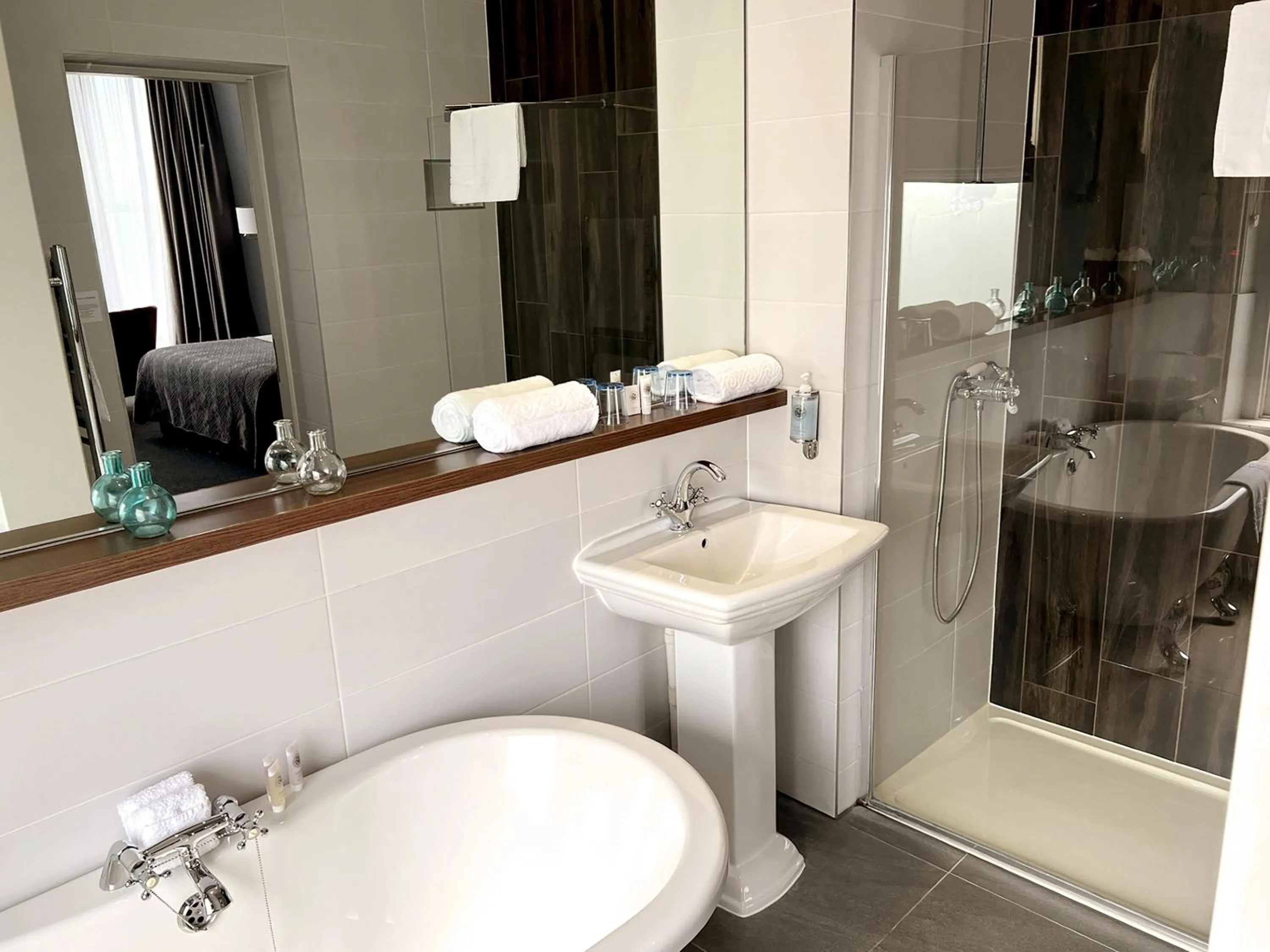 Bathroom in The View Hotel Folkestone, a member of Radisson Individuals